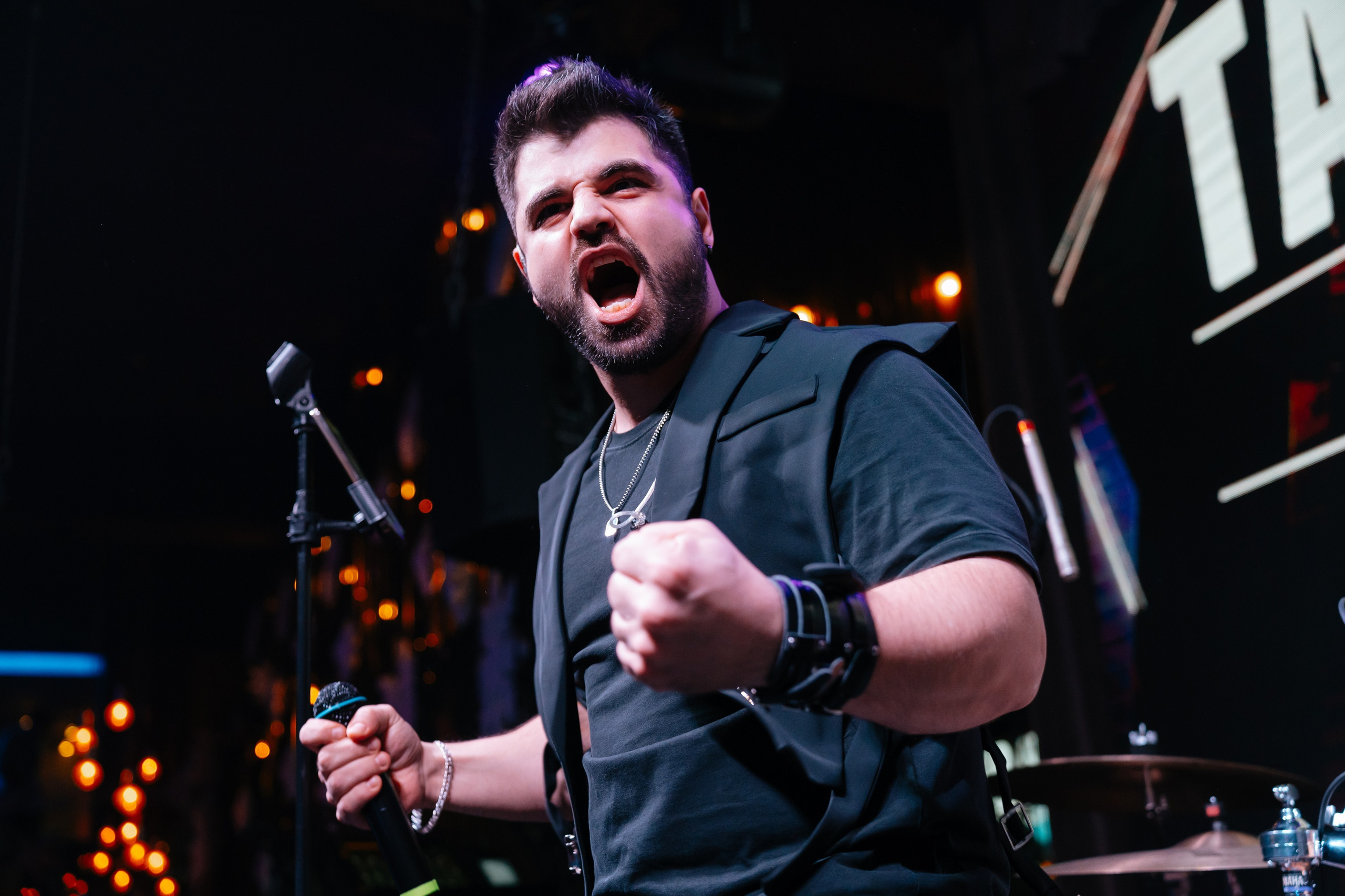 Фотограф Санкт-Петербург и Москва. Съемка портретов, контента, корпоративы, венчание и крещение. Семейный и свадебный фотограф в Санкт-Петербурге и Москве