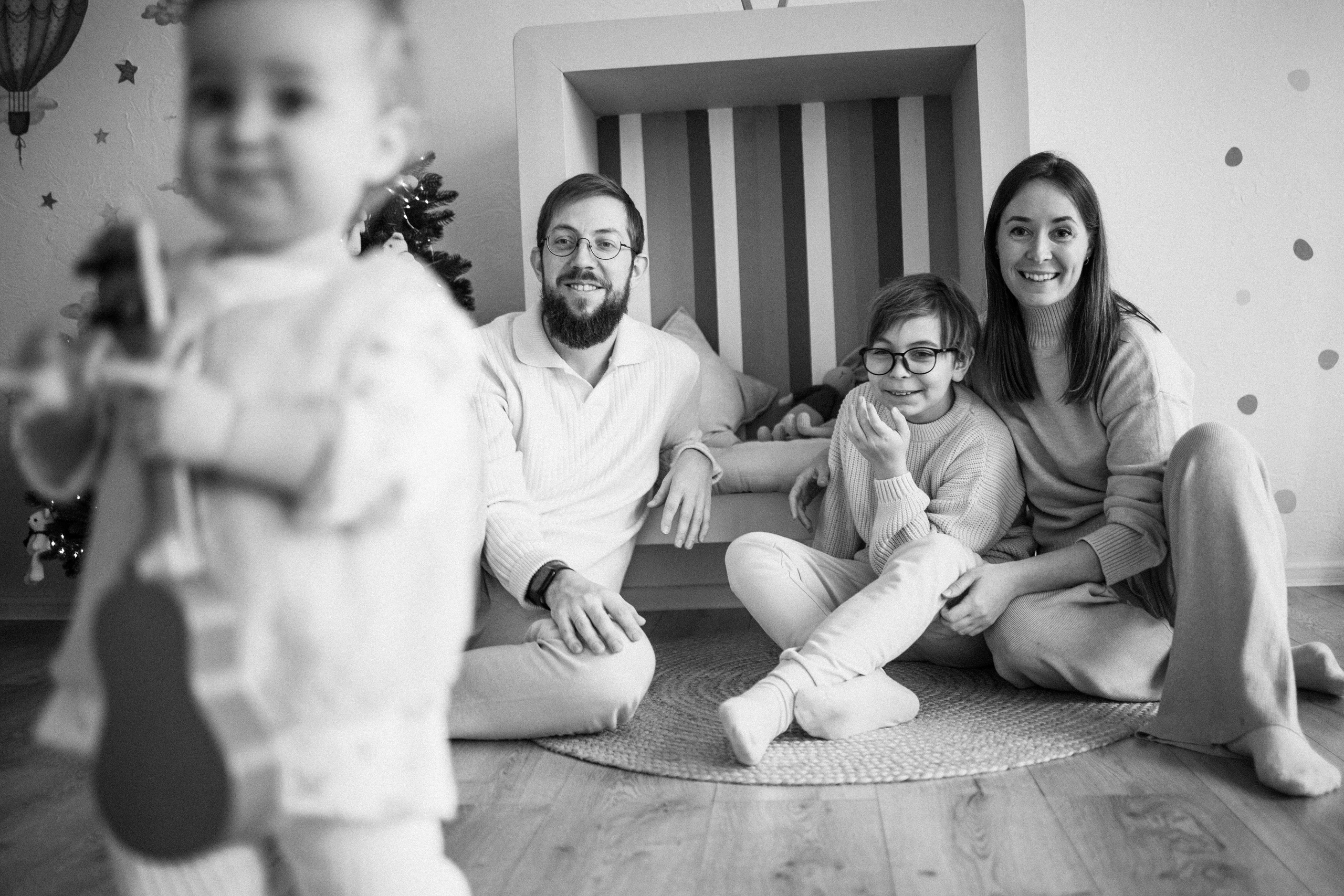 Новогодняя фотосъемка в студии. Семейный видеограф в Москве Элина Ладова