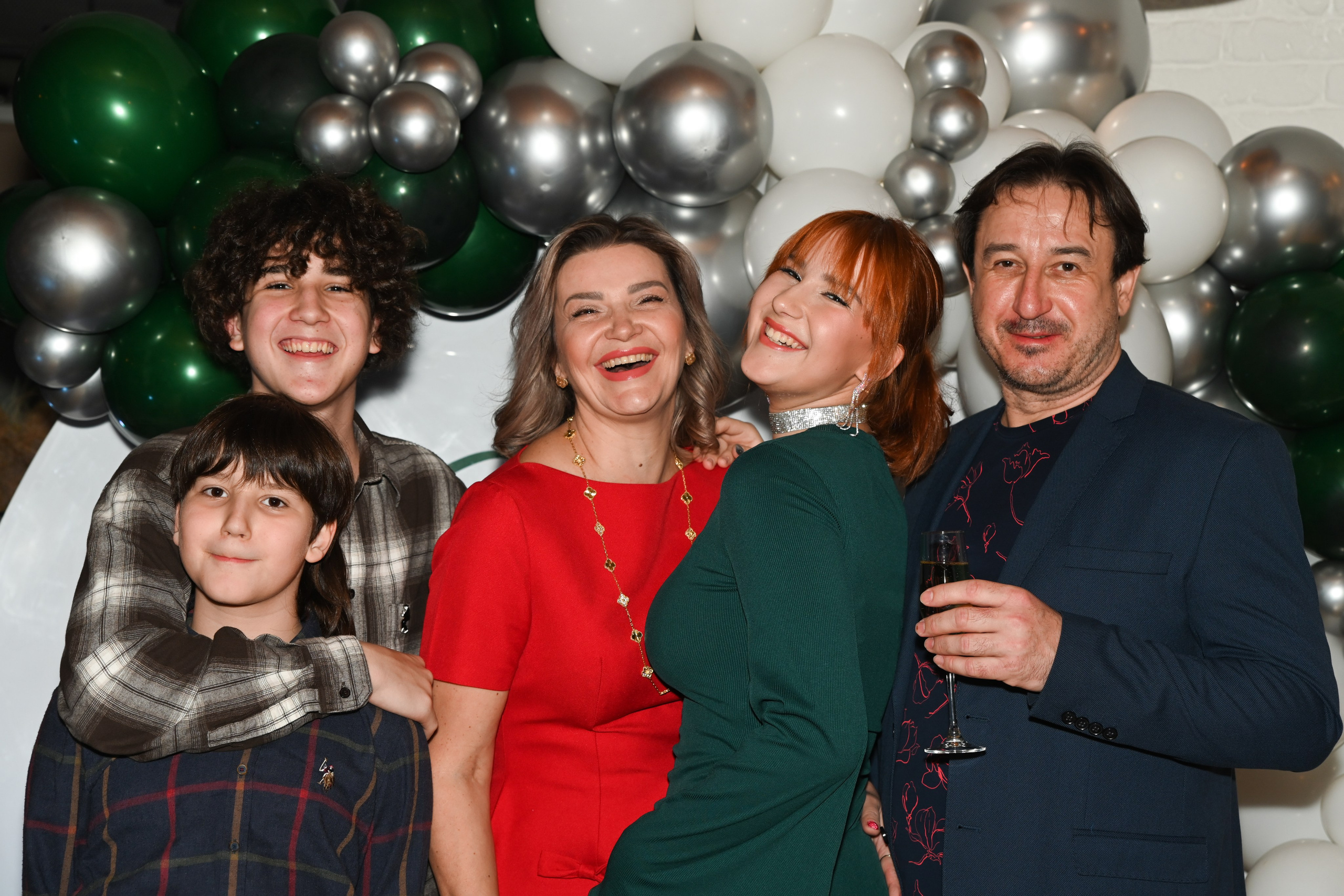 Репортажная фотосъёмка праздников, мероприятий, корпоративов