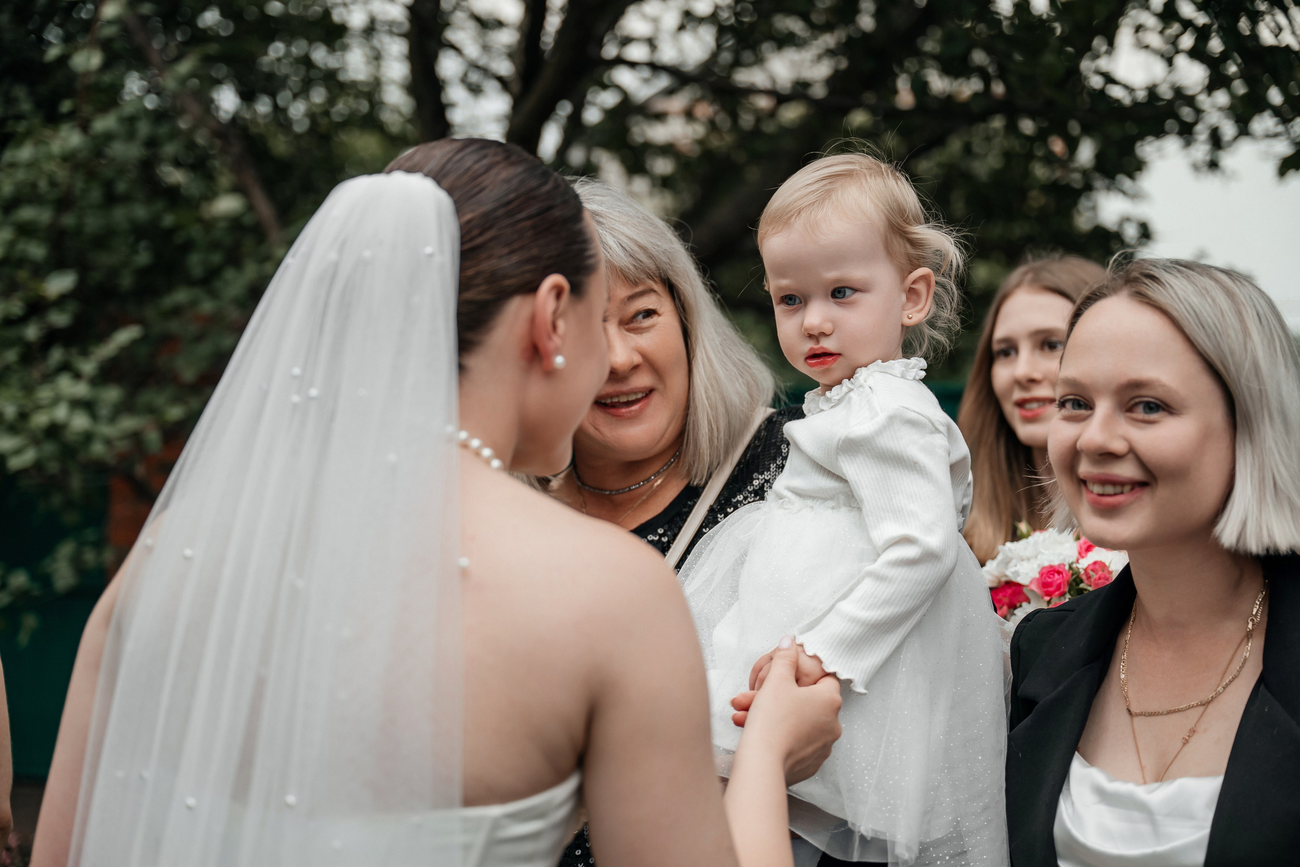 «Свадьба Даши и Артема». Школьный фотограф в Валуйках. Фотосессии для выпускников и изготовление выпускных альбомов в городе Валуйки и в Белгородской области