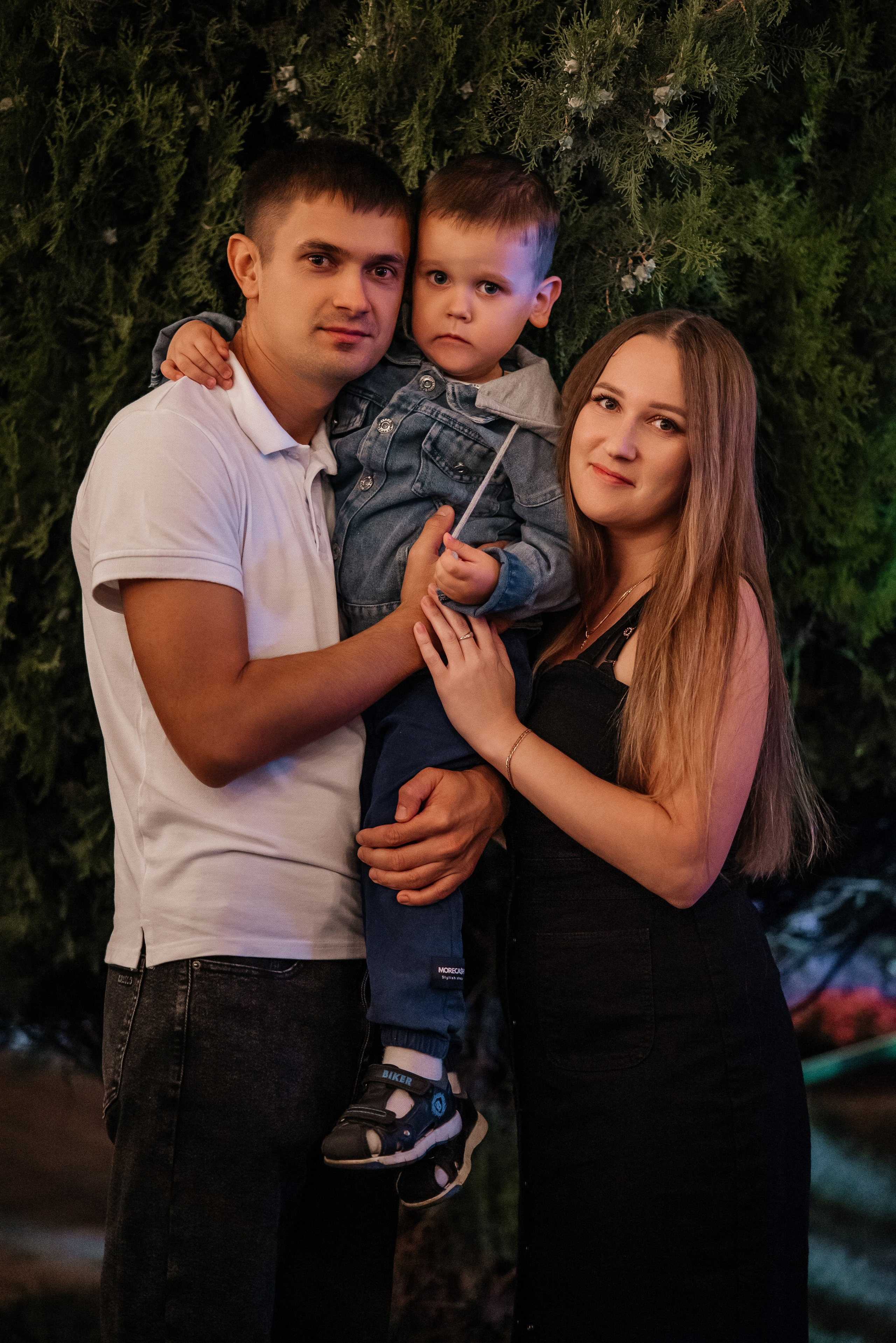 «Свадьба Даши и Артема». Школьный фотограф в Валуйках. Фотосессии для выпускников и изготовление выпускных альбомов в городе Валуйки и в Белгородской области