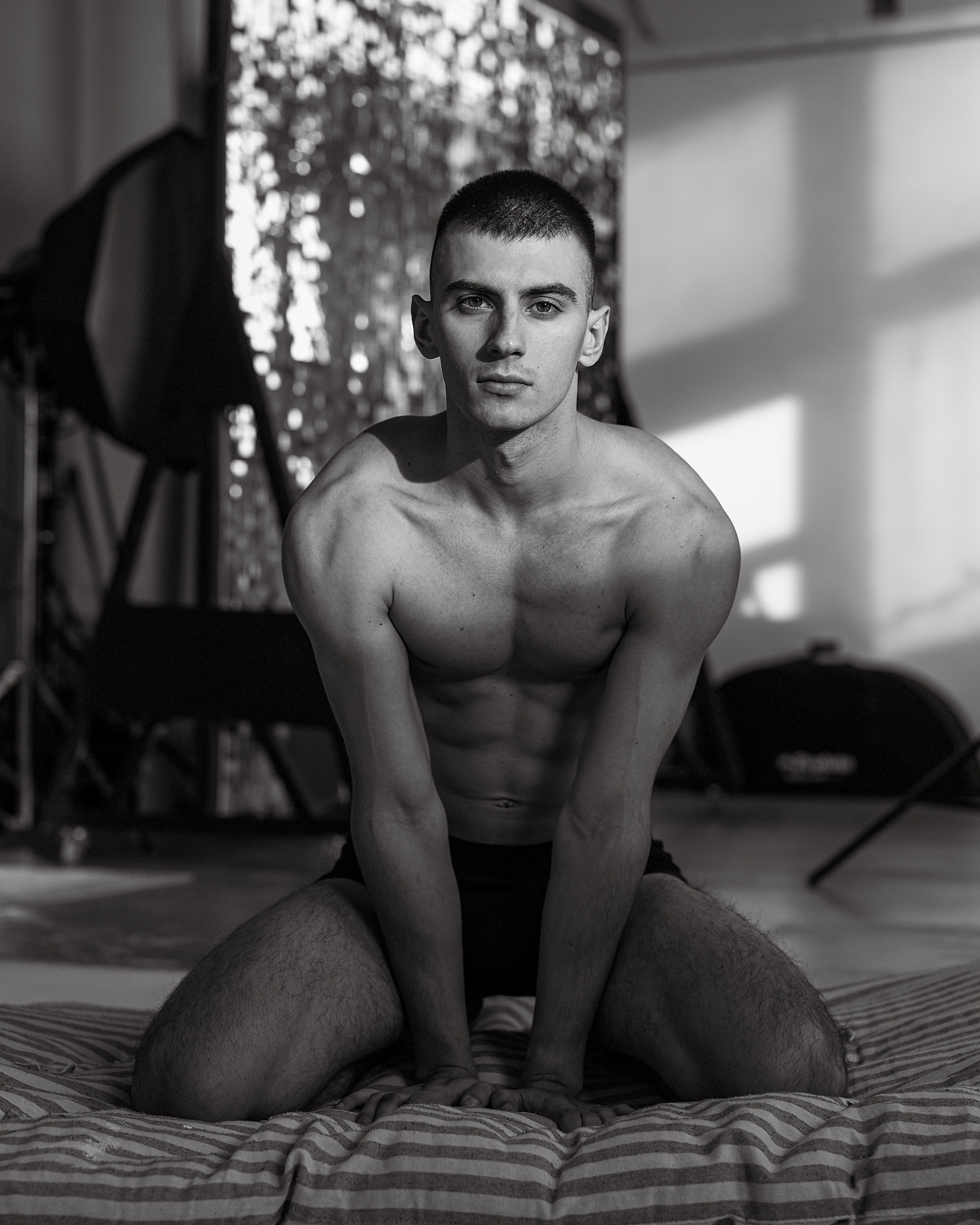 Тесты для Георгия. Игорь Березин — фотограф в Москве. Мужские портреты и коммерческая съёмка