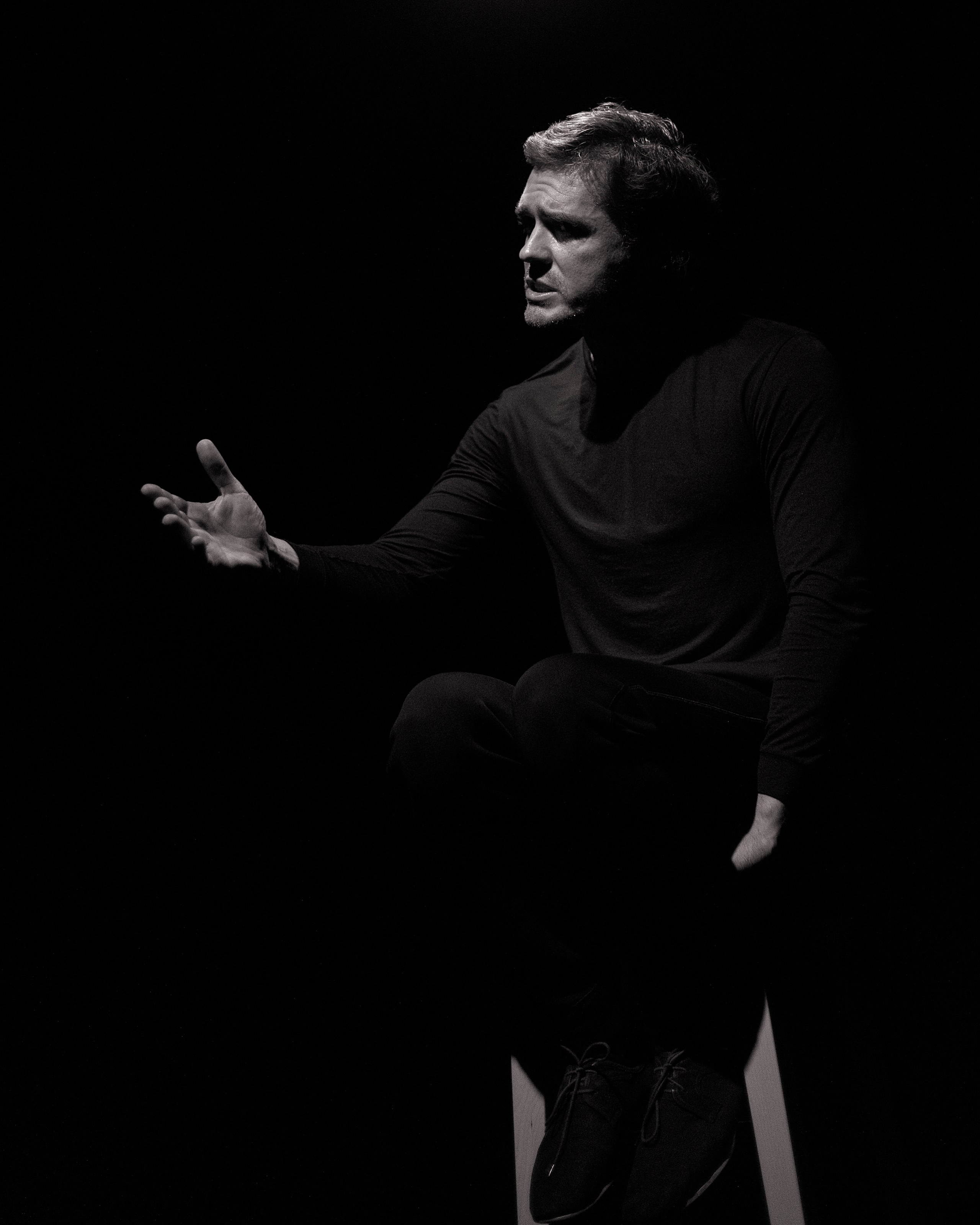 Моноспектакль «Путь к сердцу». Игорь Березин — фотограф в Москве. Мужские портреты и коммерческая съёмка