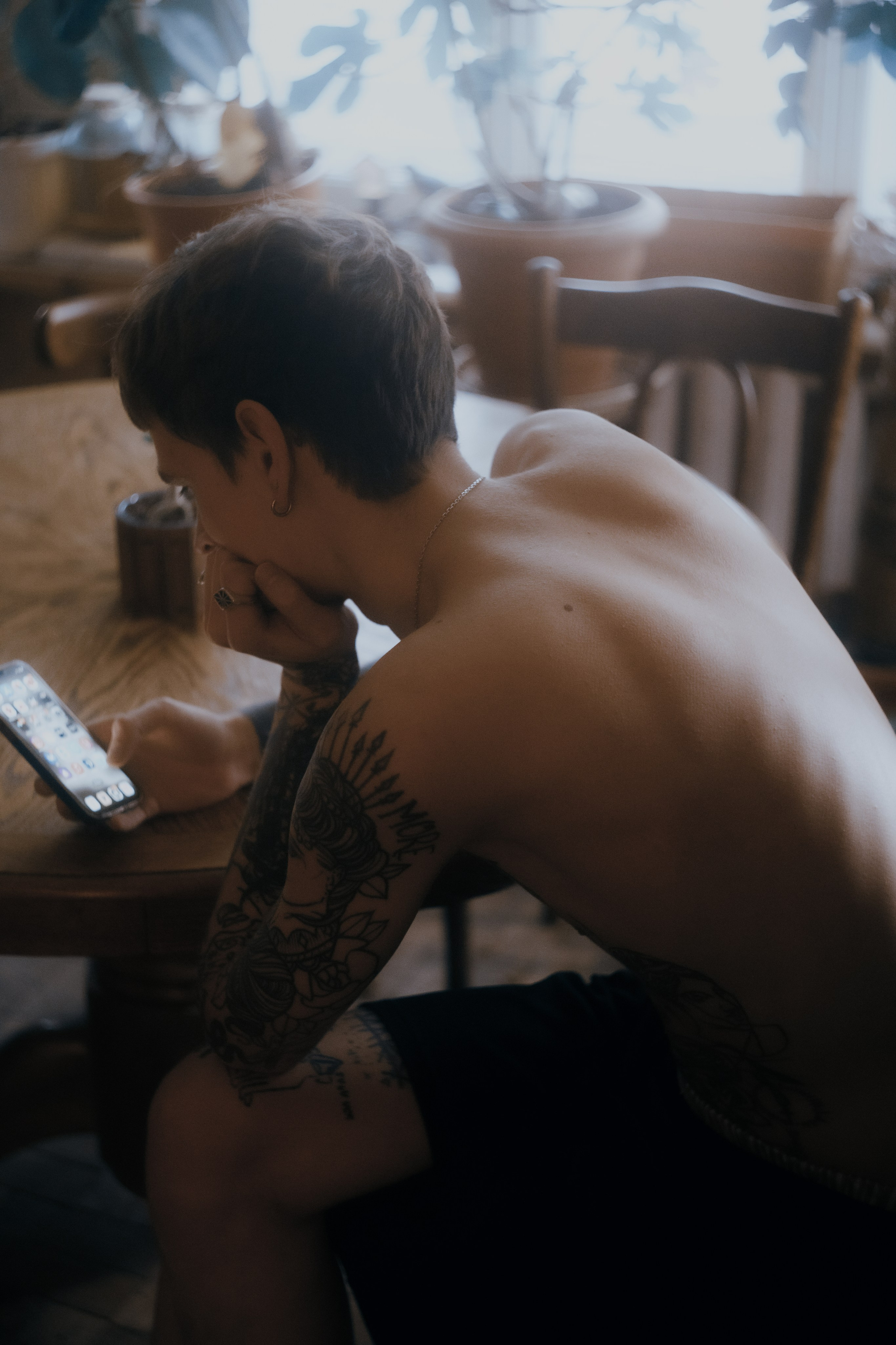 Loweliness. Backstage. @tomrus: Рустам Шагиморданов — фотограф