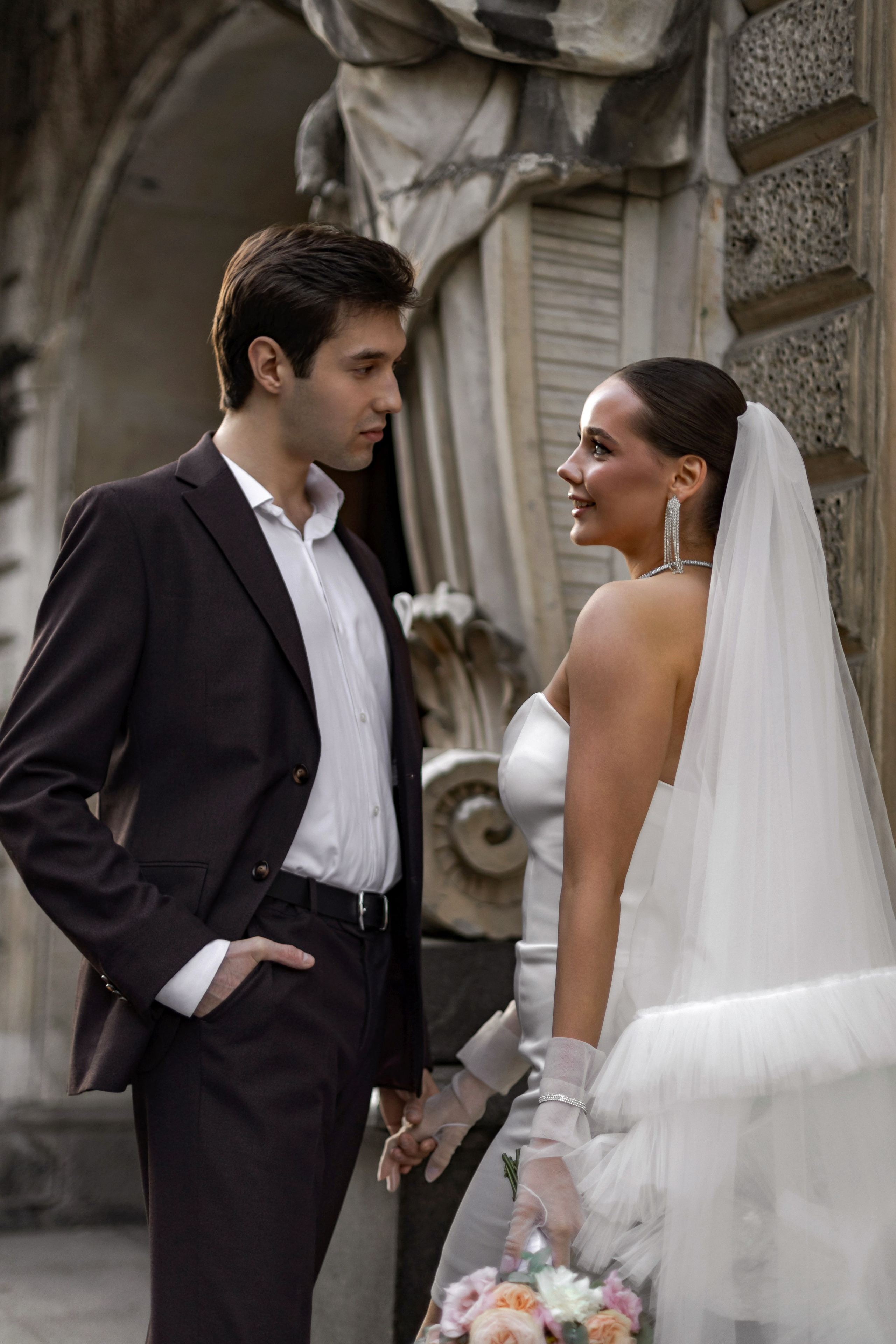 Свадьба в городе. Валерия и Тимофей. Свадебный и портретный фотограф в Санкт-Петербурге Надежда Чечулина