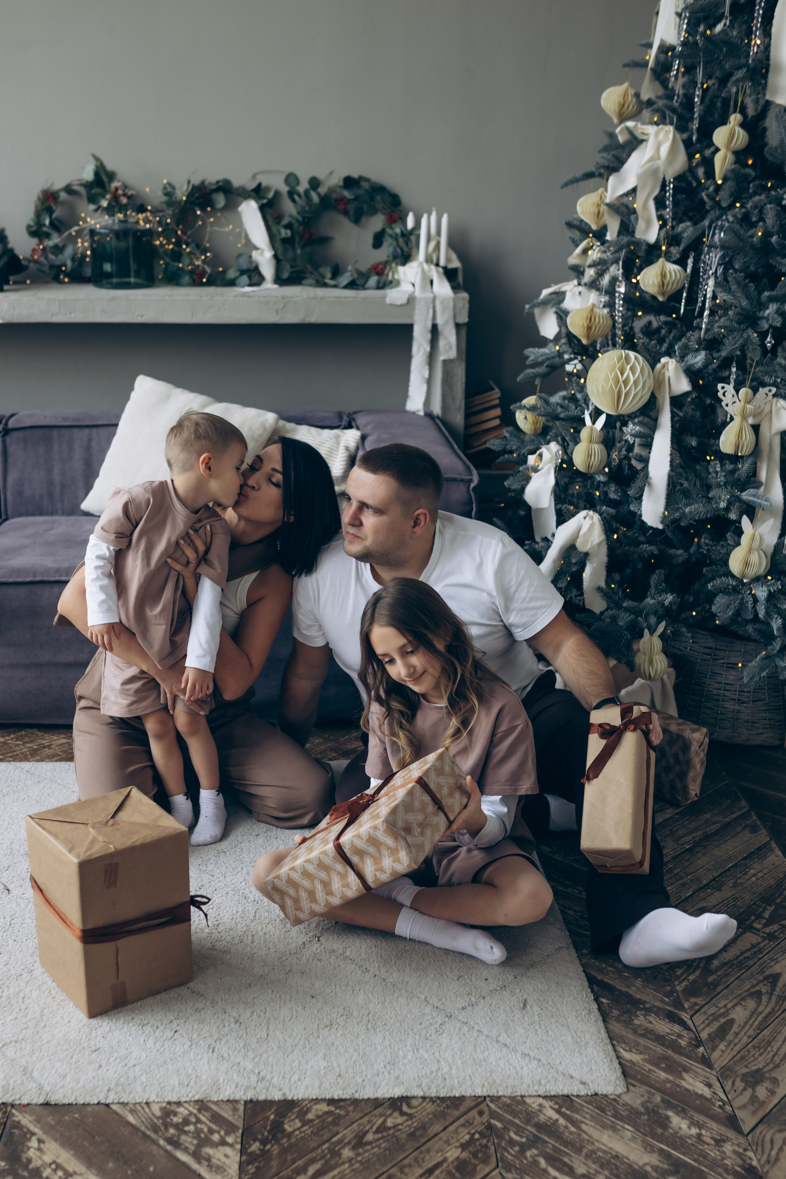 Семья в студии. Главная