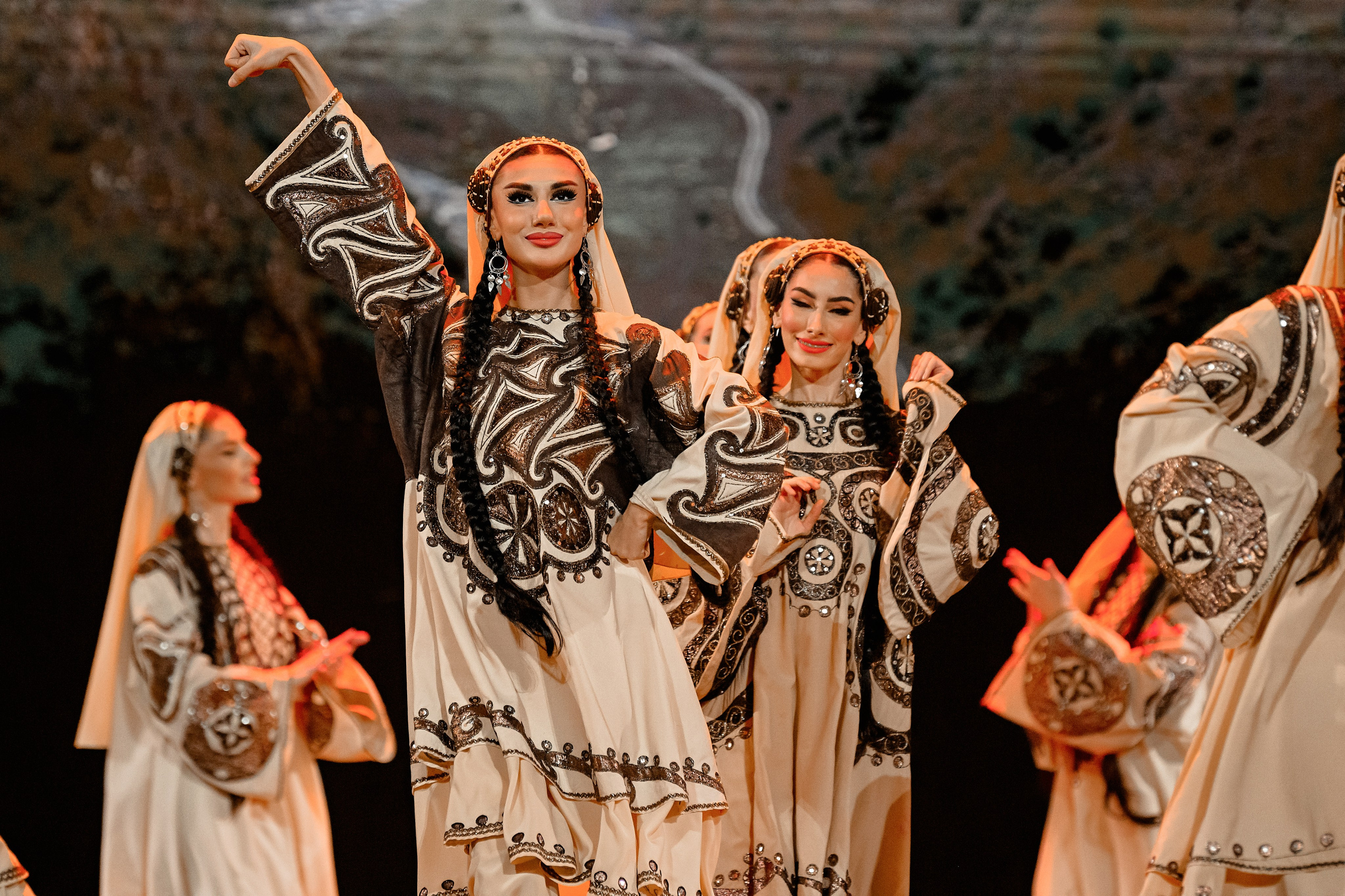 Лезгинка в Кремле. 65 лет концерт. РЕПОРТАЖНЫЙ И БИЗНЕС ФОТОГРАФ В МОСКВЕ, ЕГОР НИКОЛАЕВ