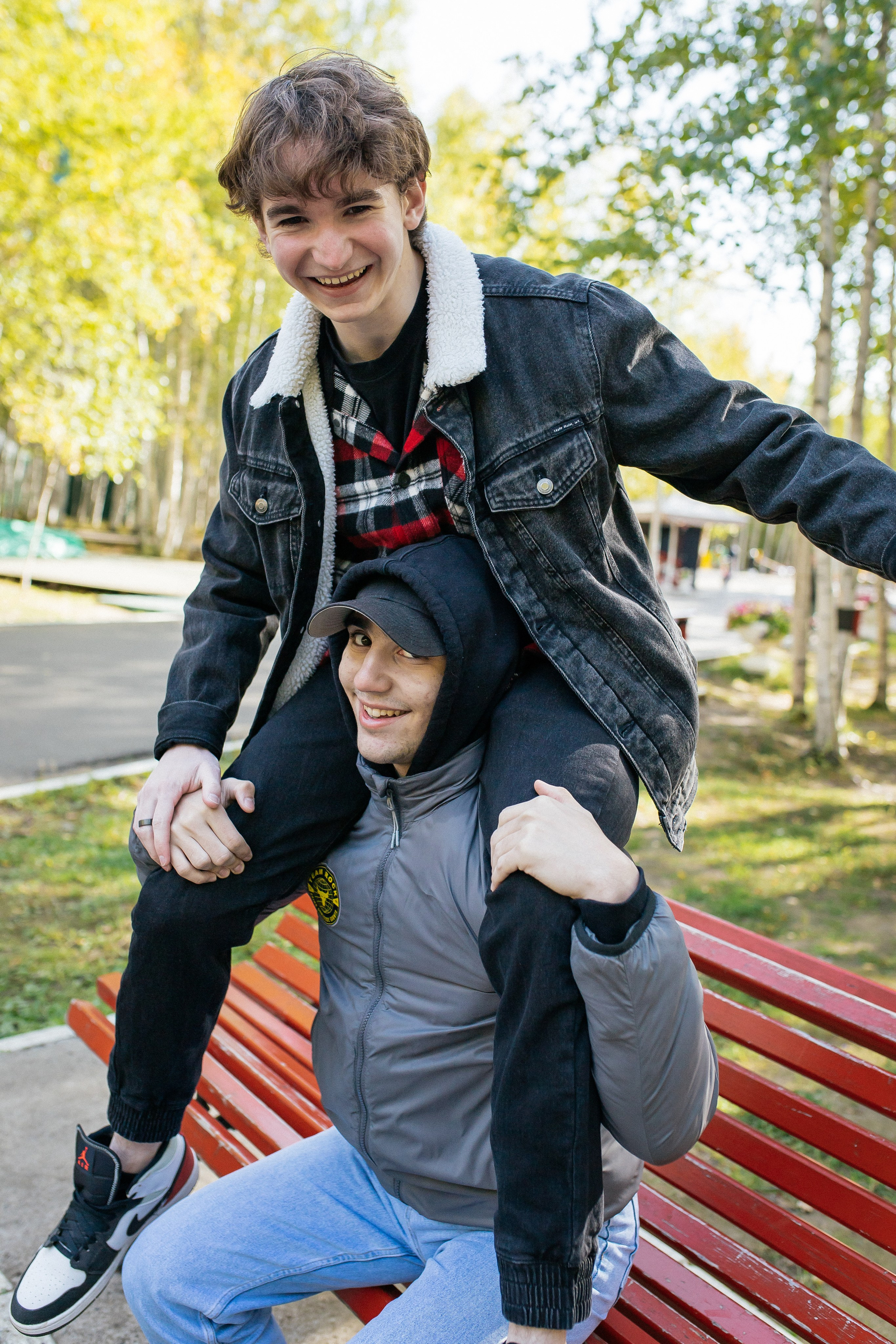 Прогулочные съемки. Литовкина Анастасия фотограф, выпускные альбомы г. Мирный