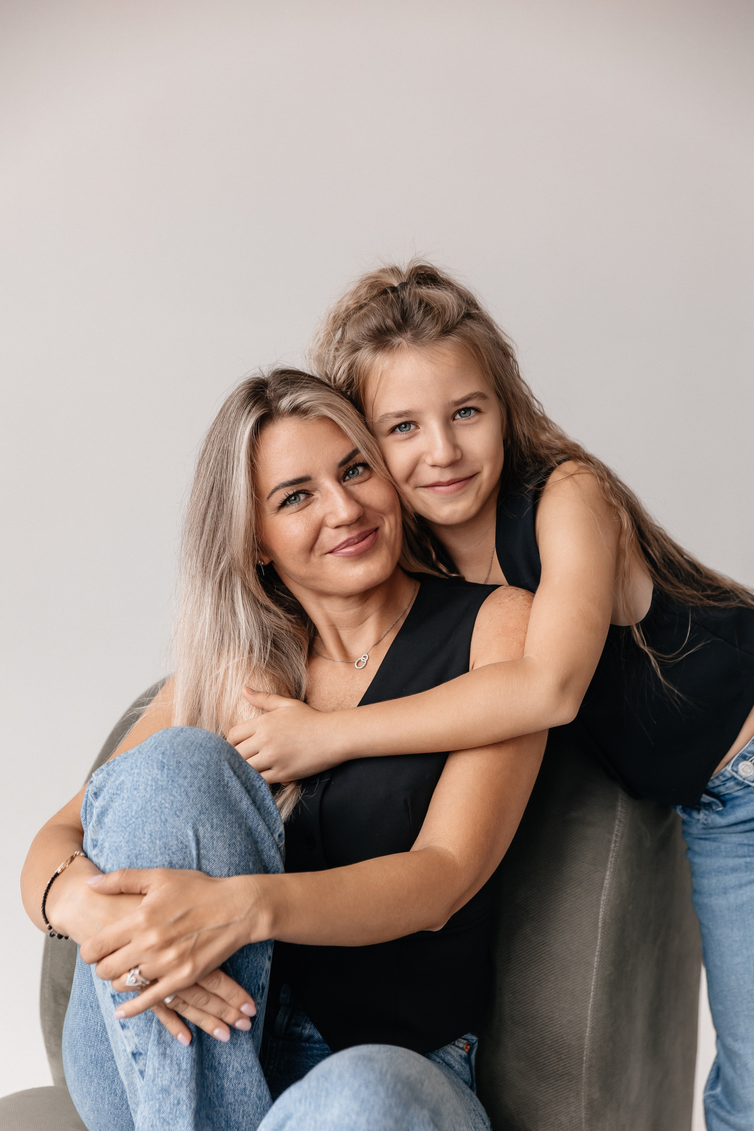 Настя и Ева. Семейный фотограф Минск Усова Ольга