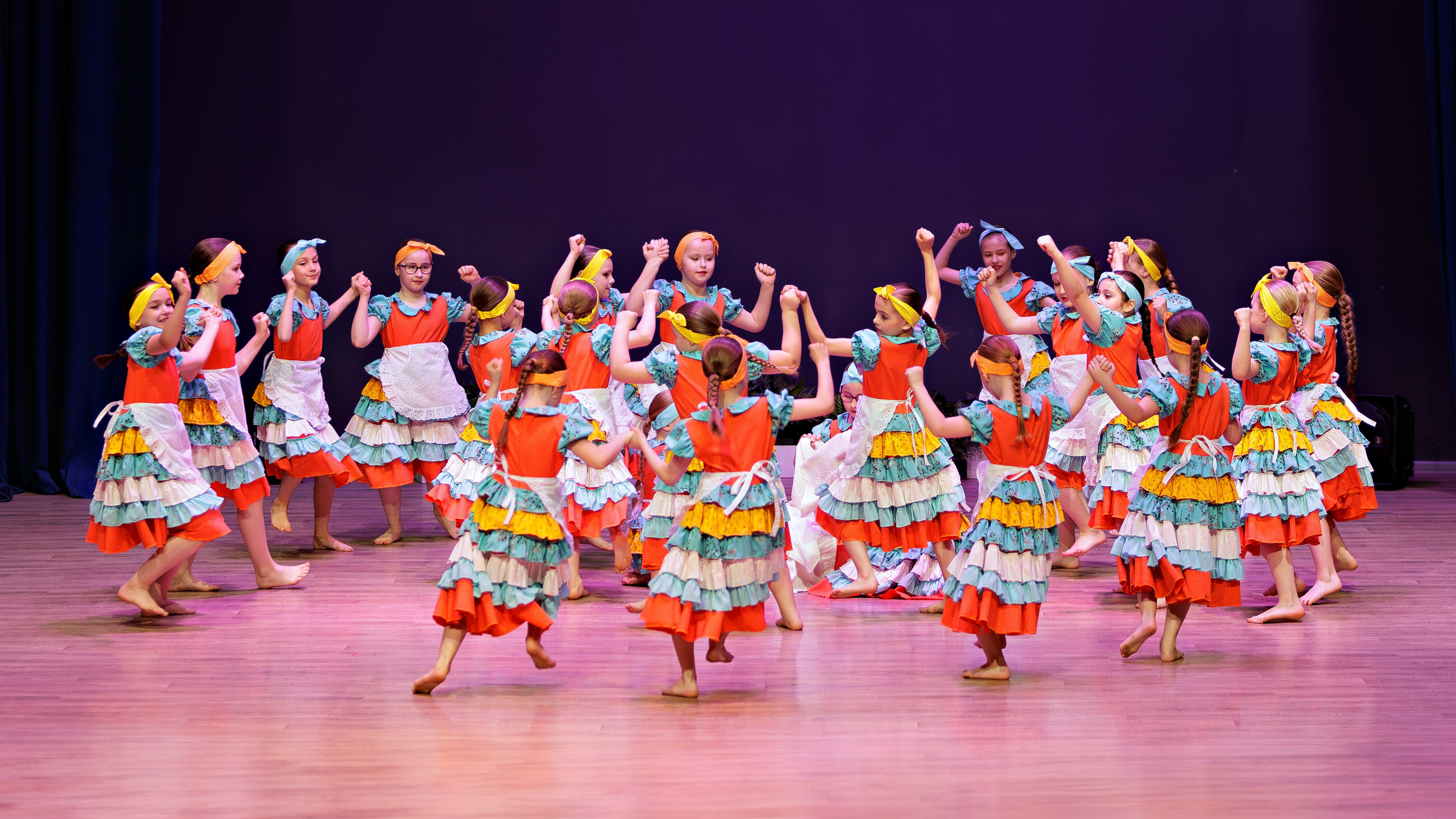 Отчетный концерт Центра детского творчества 2025. Выпускные альбомы и школьный фотограф в Подольске, Троицке, Щербинке, Москве и Московской области