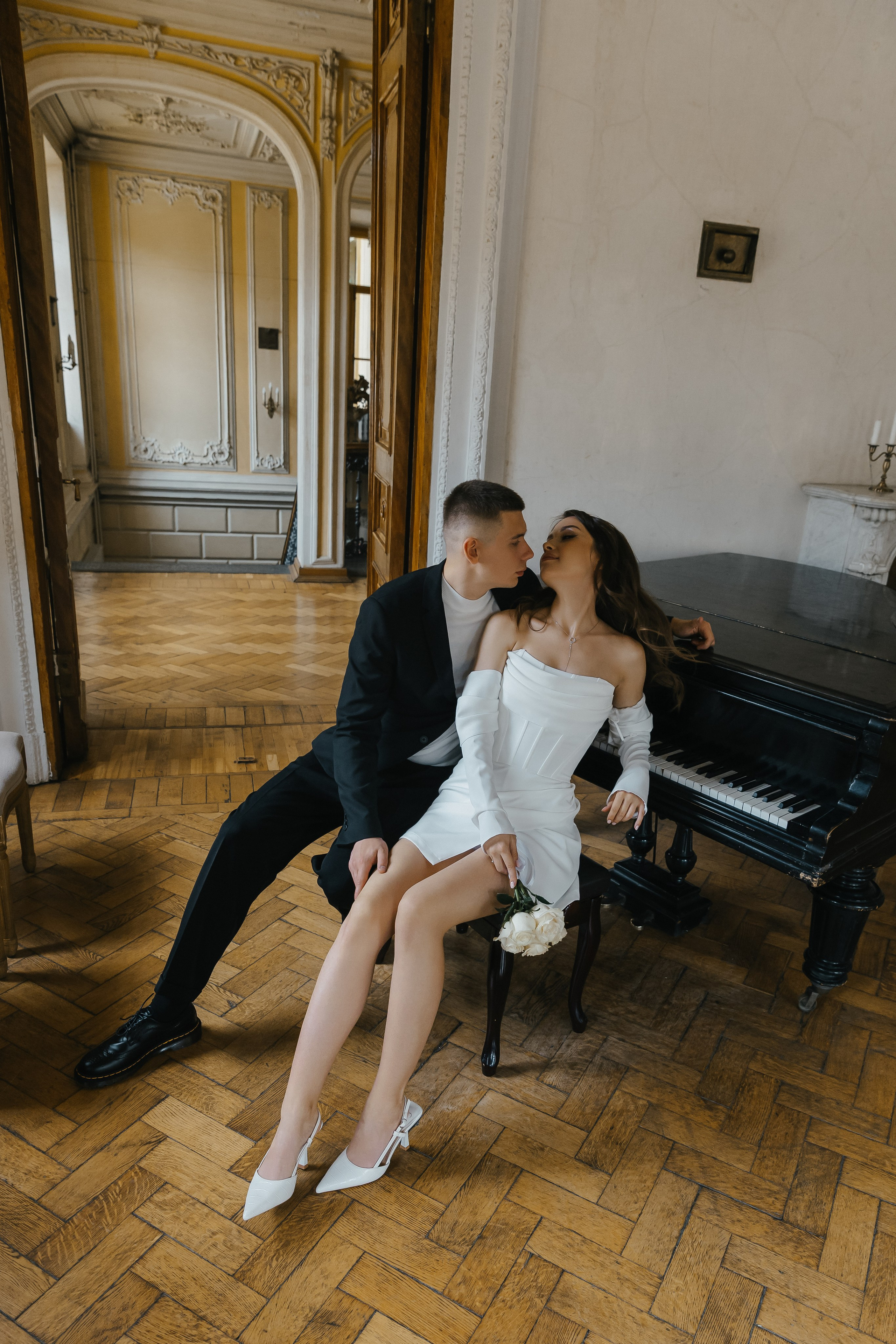 Свадебная фотосессия в Библиотеке-читальне им. А. С. Пушкина. Фотограф и видеограф Анна Домашенко