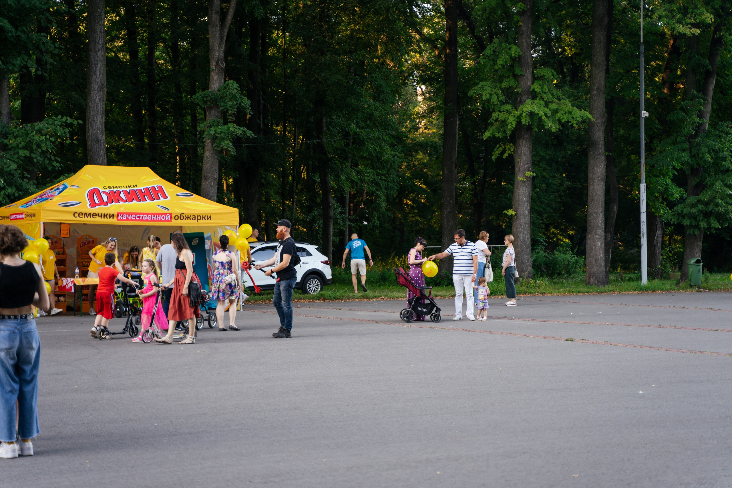 Фестиваль уличного кино. Фотограф Надежда Погребняк | Рязань | Москва