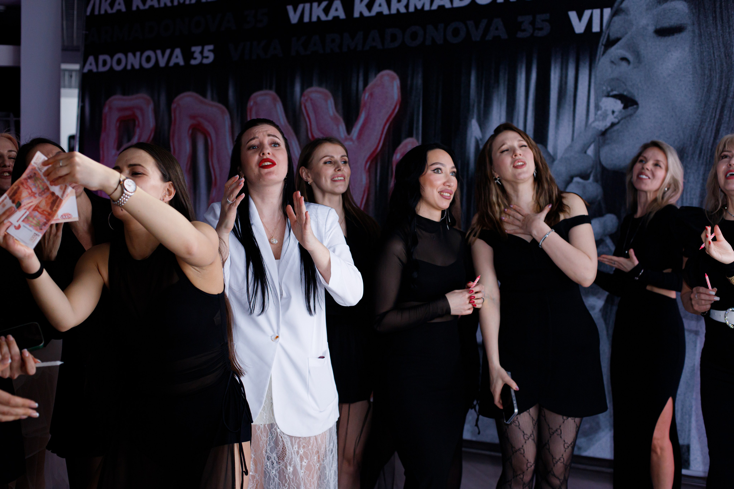 VIKA KARMADONOVA. Photokarish