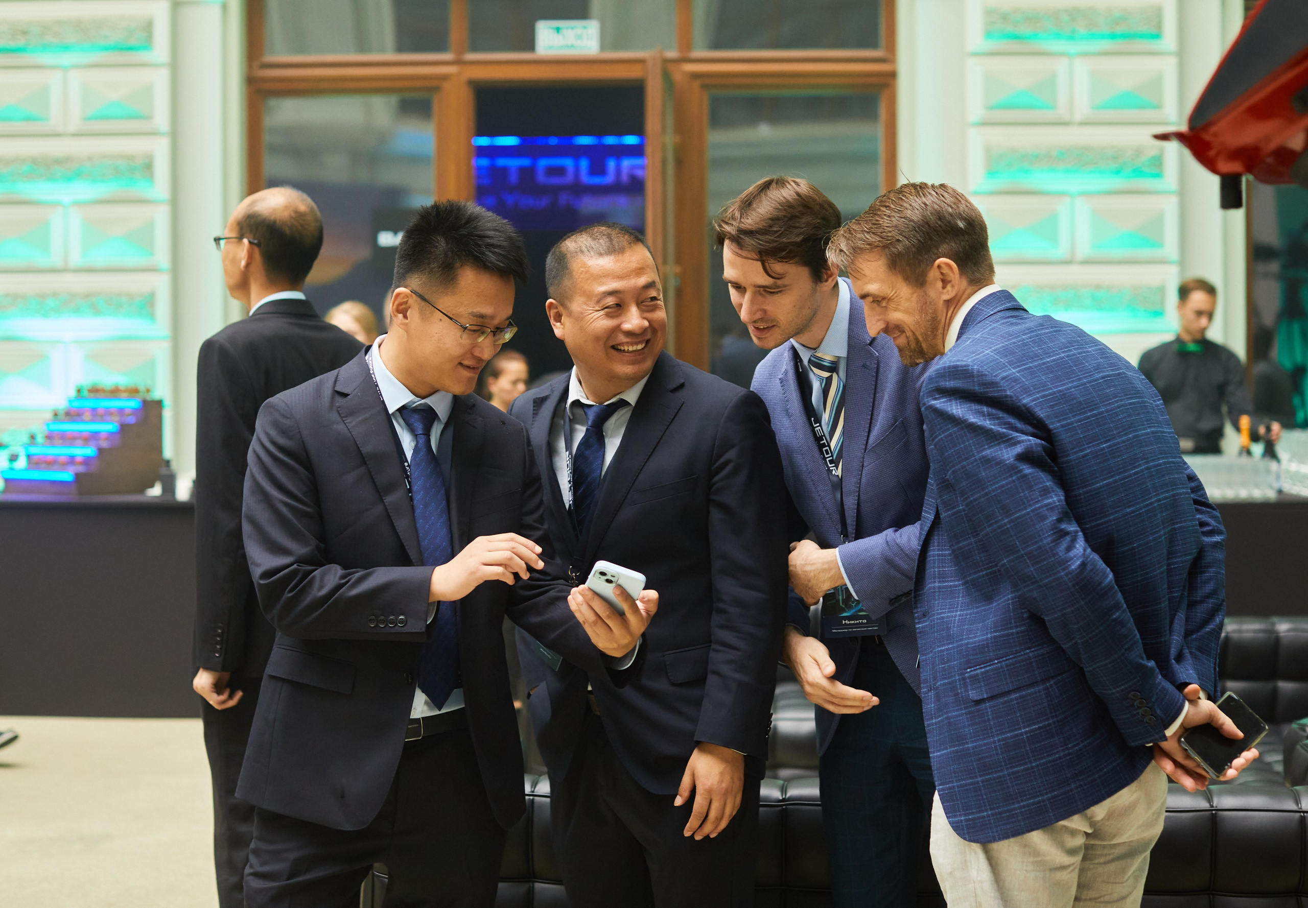 Jetour. Bespoke Image Service