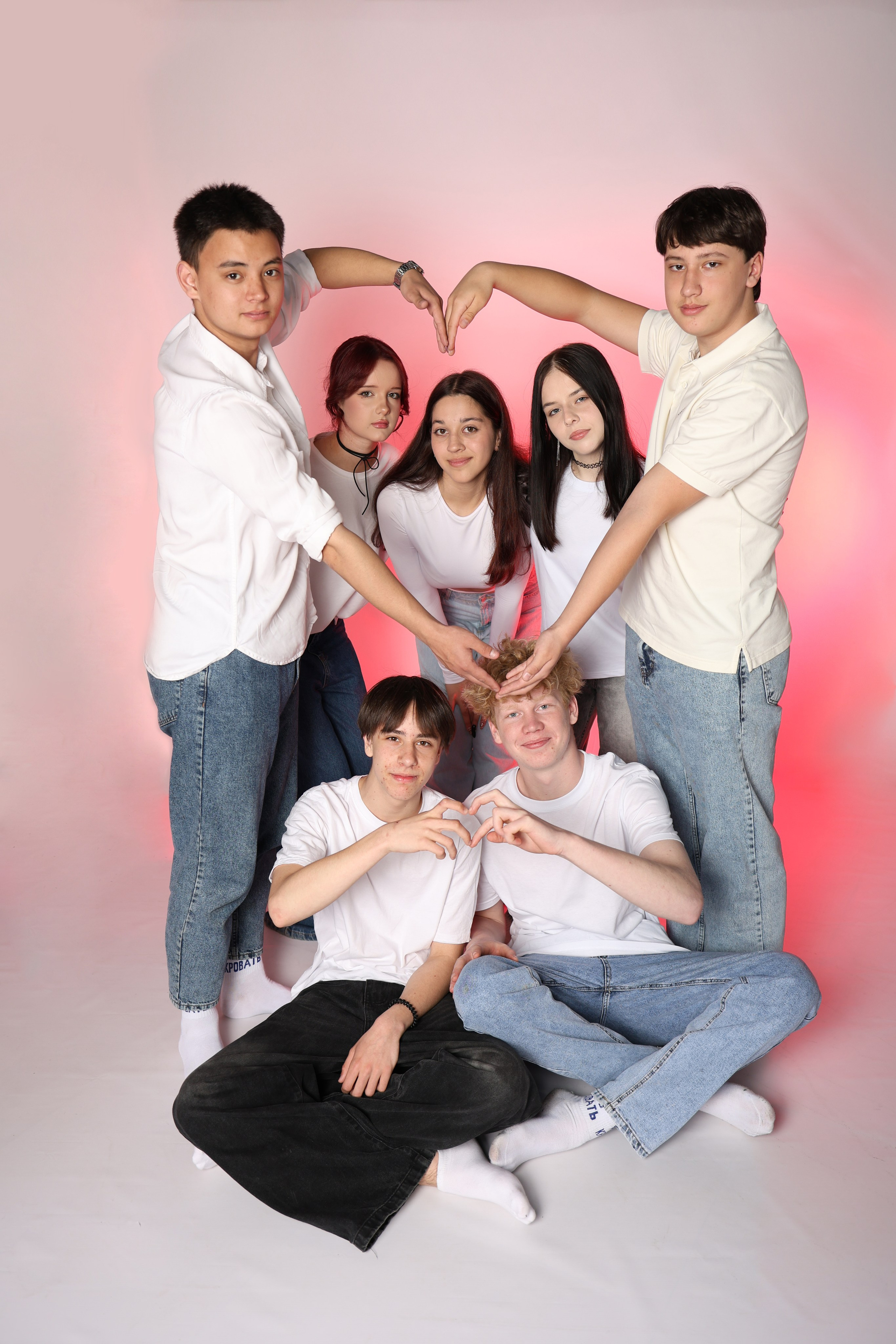 Школьная фотосессия в студии. Фотограф фотосалон SO! photo&video город Находка Приморский край