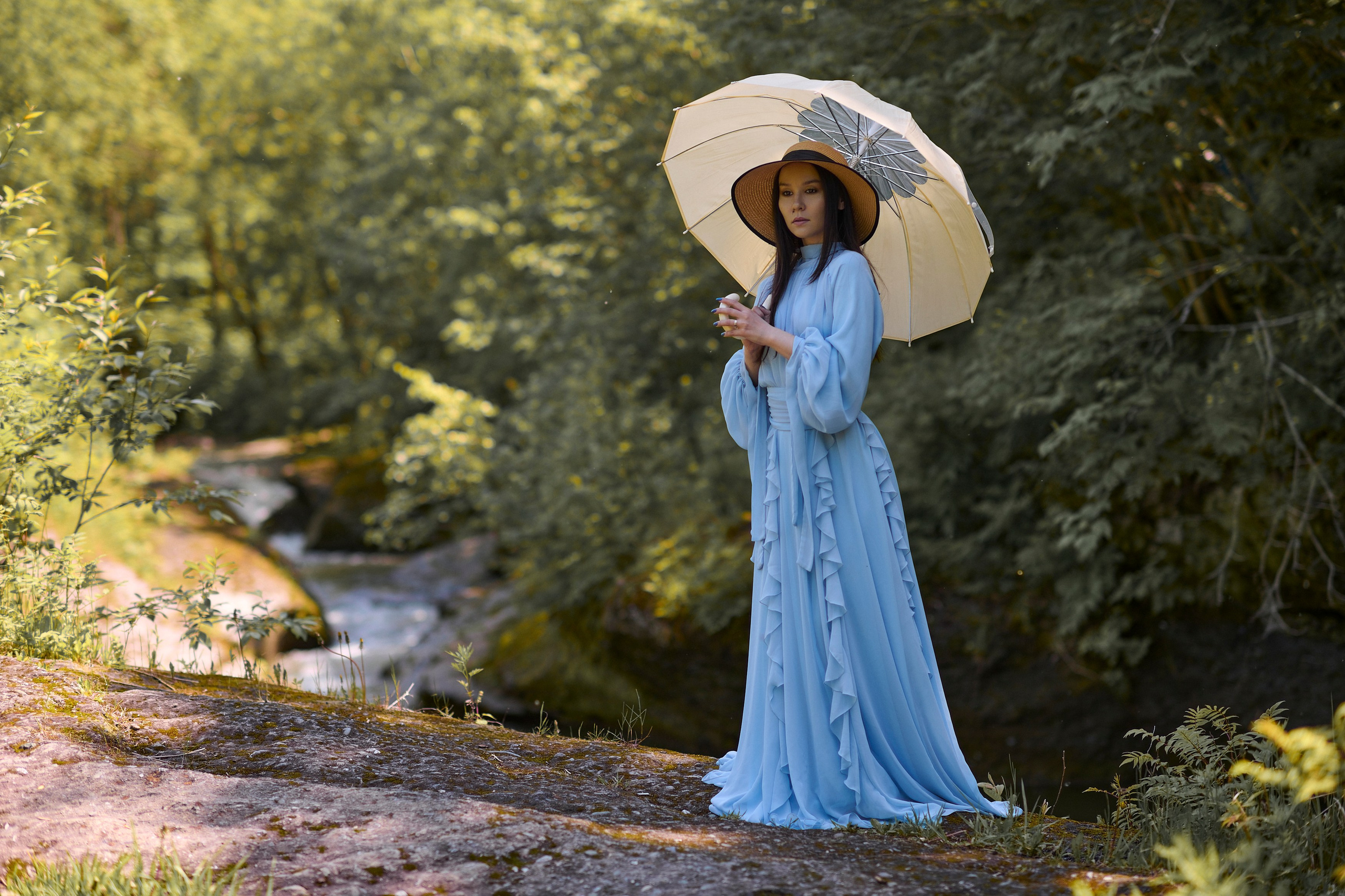 Мадам с зонтиком. Фотограф Андрей Серенков