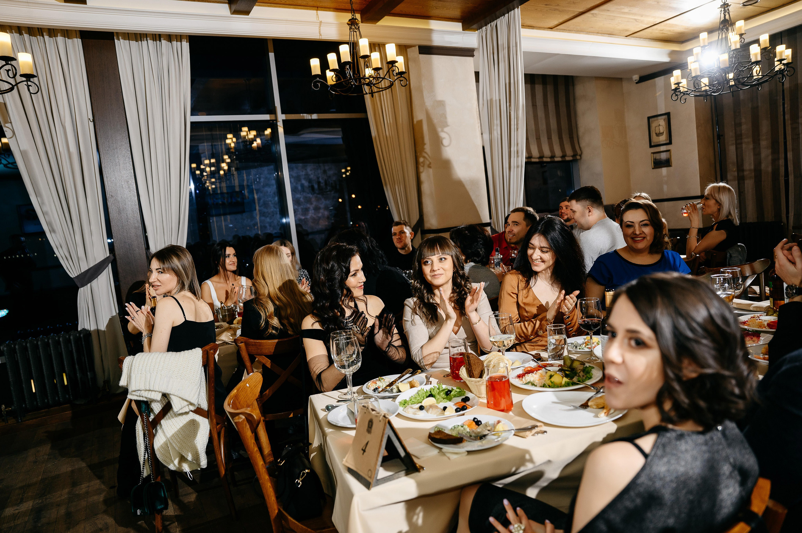 Маркетинг как вино! Вечеринка маркетологов. Свадебный фотограф в Красноярске