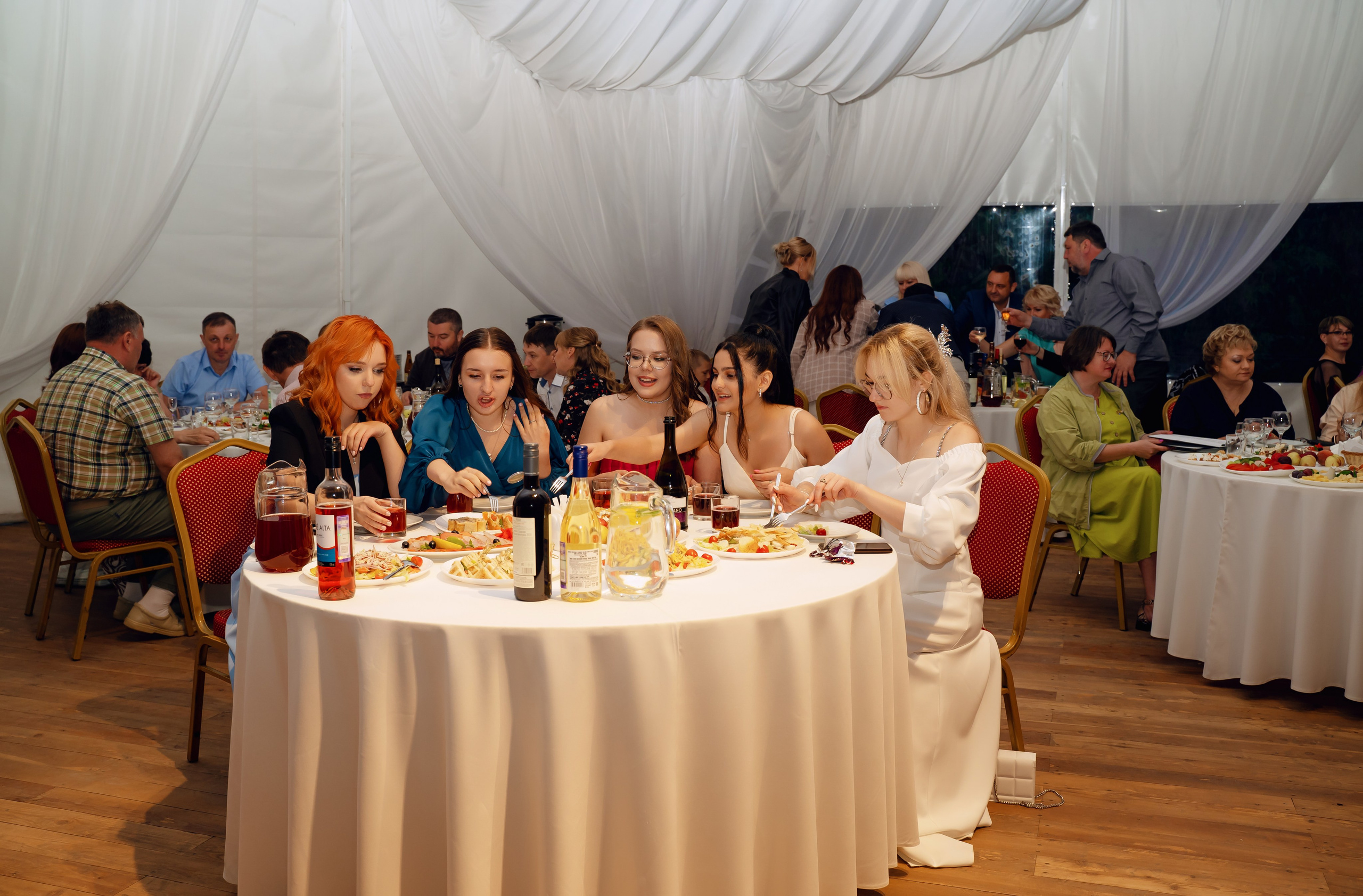 Выпускной 11 класс. Фотограф Ким Наталья в Красноярске