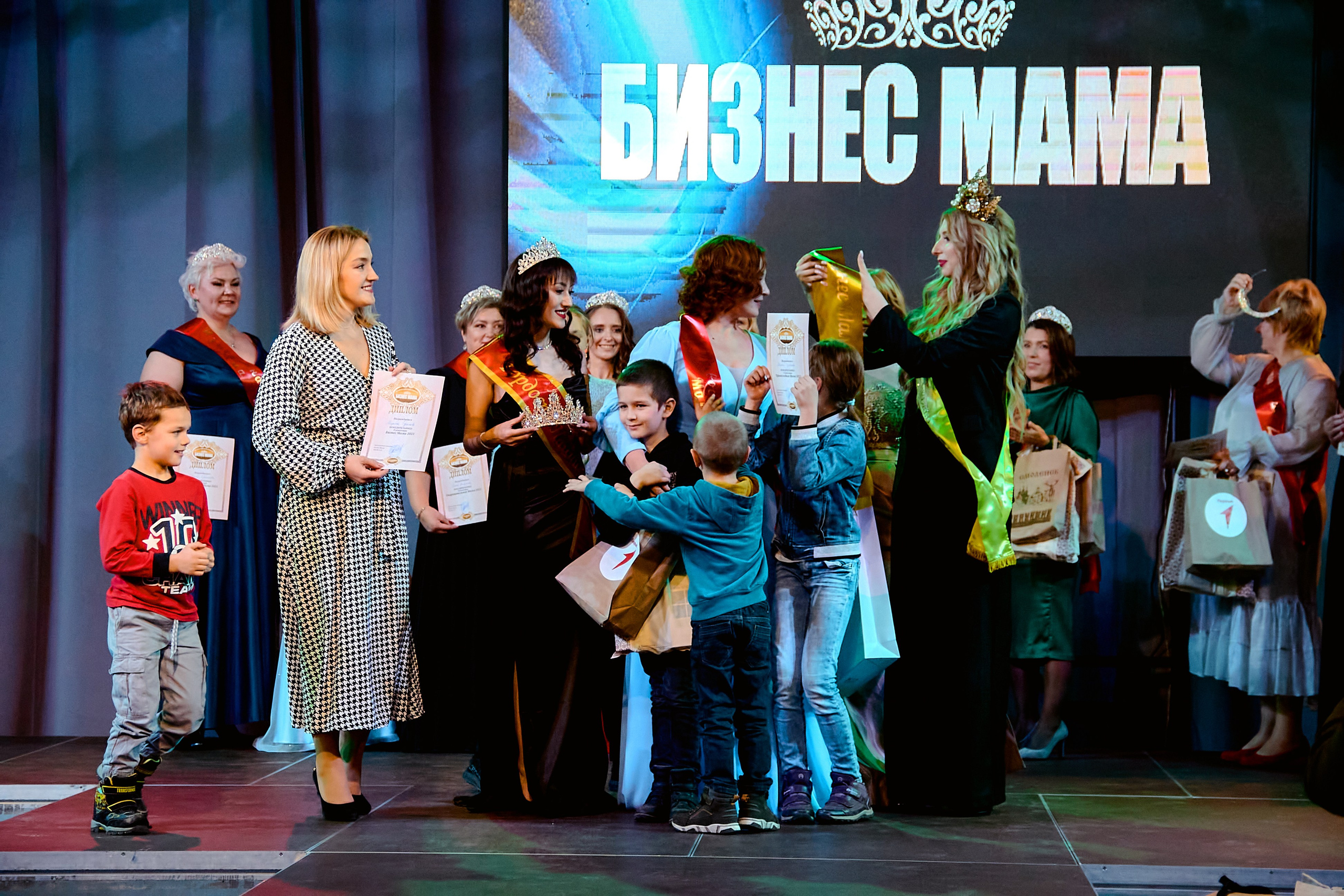 Финал «Бизнес-мама». Фотограф в Смоленске Ася Польшина