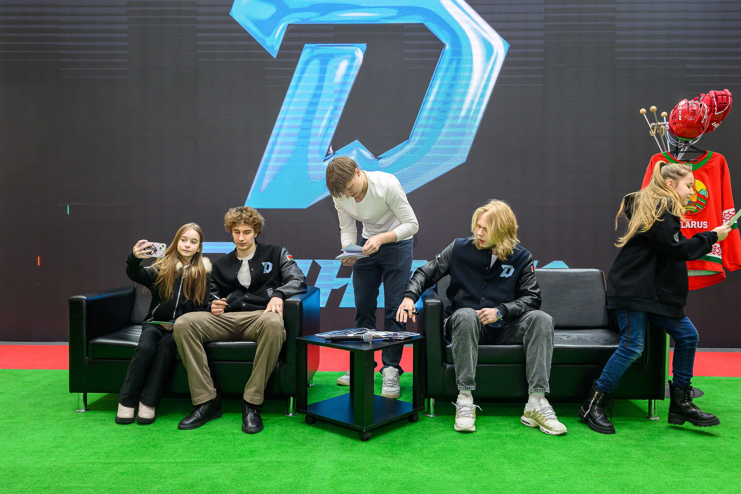 @hcdinamo.by. Фотоуслуги, услуги фотографа, фотографирование важных событий