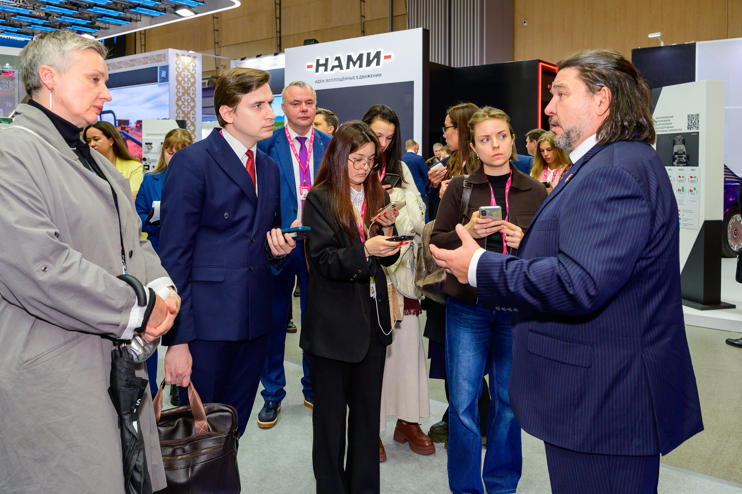 BigindustrialweekBelarus. Фотоуслуги, услуги фотографа, фотографирование важных событий