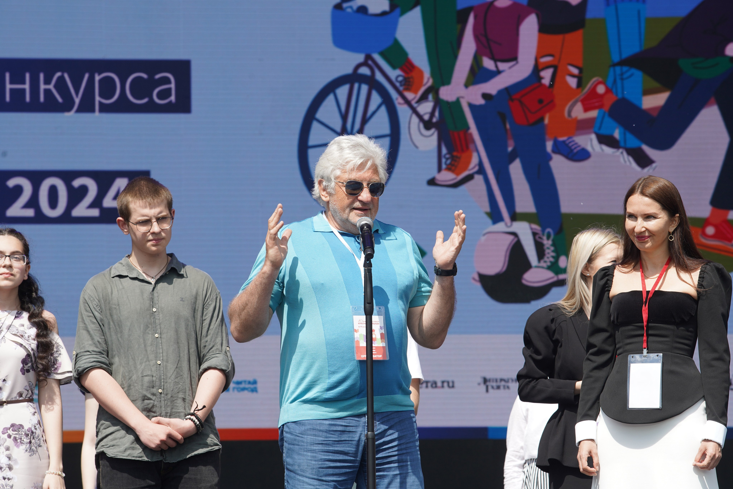 Книжный фестиваль на Красной Площади. Фотограф в Москве — Георгий Чернышов