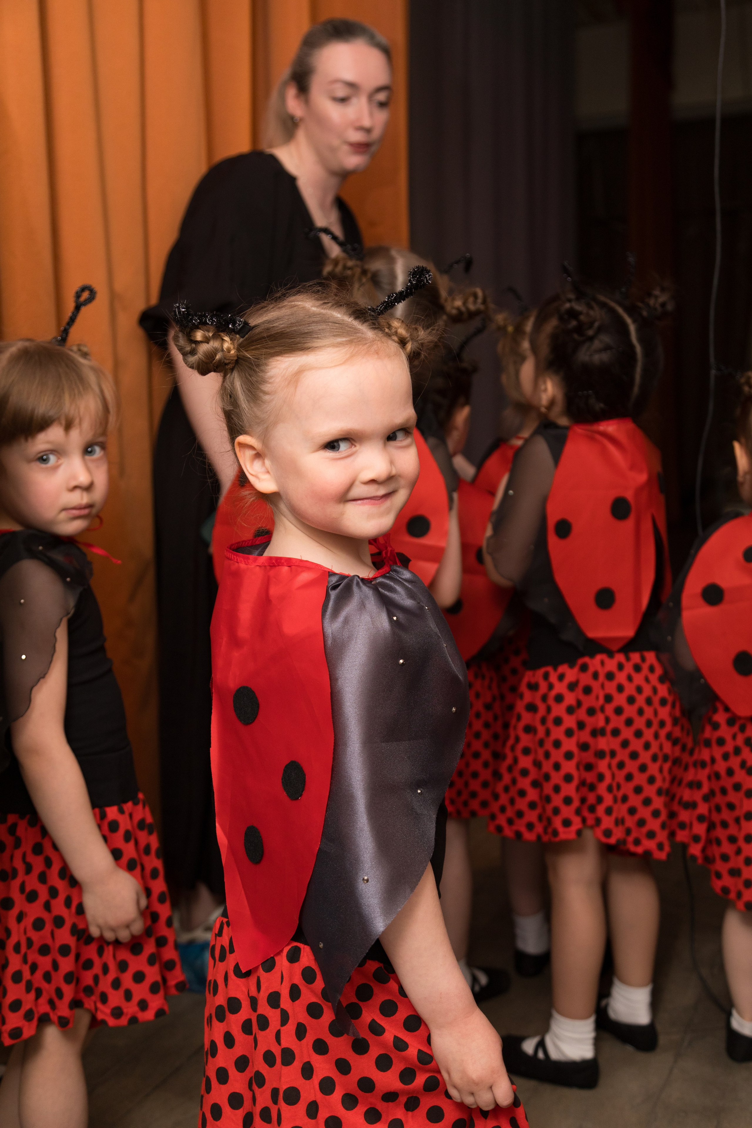 Большой концерт маленьких танцоров. Детский и контент фотограф Надя Волкова Санкт-Петербург