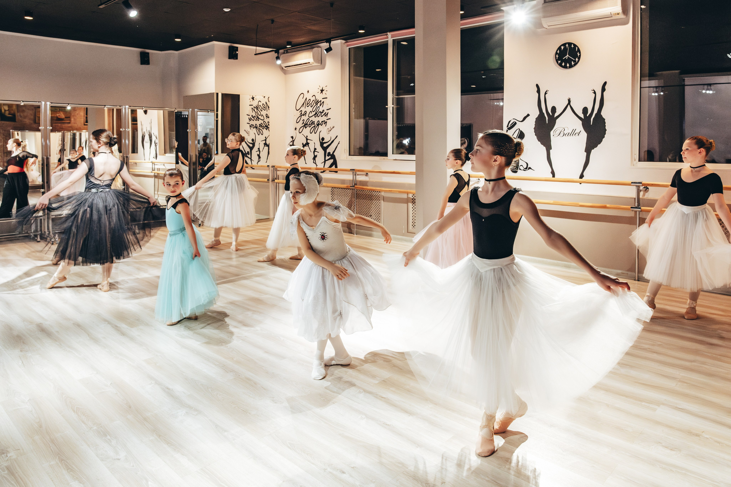 Балетная SТУДИЯ. Легкая фотография