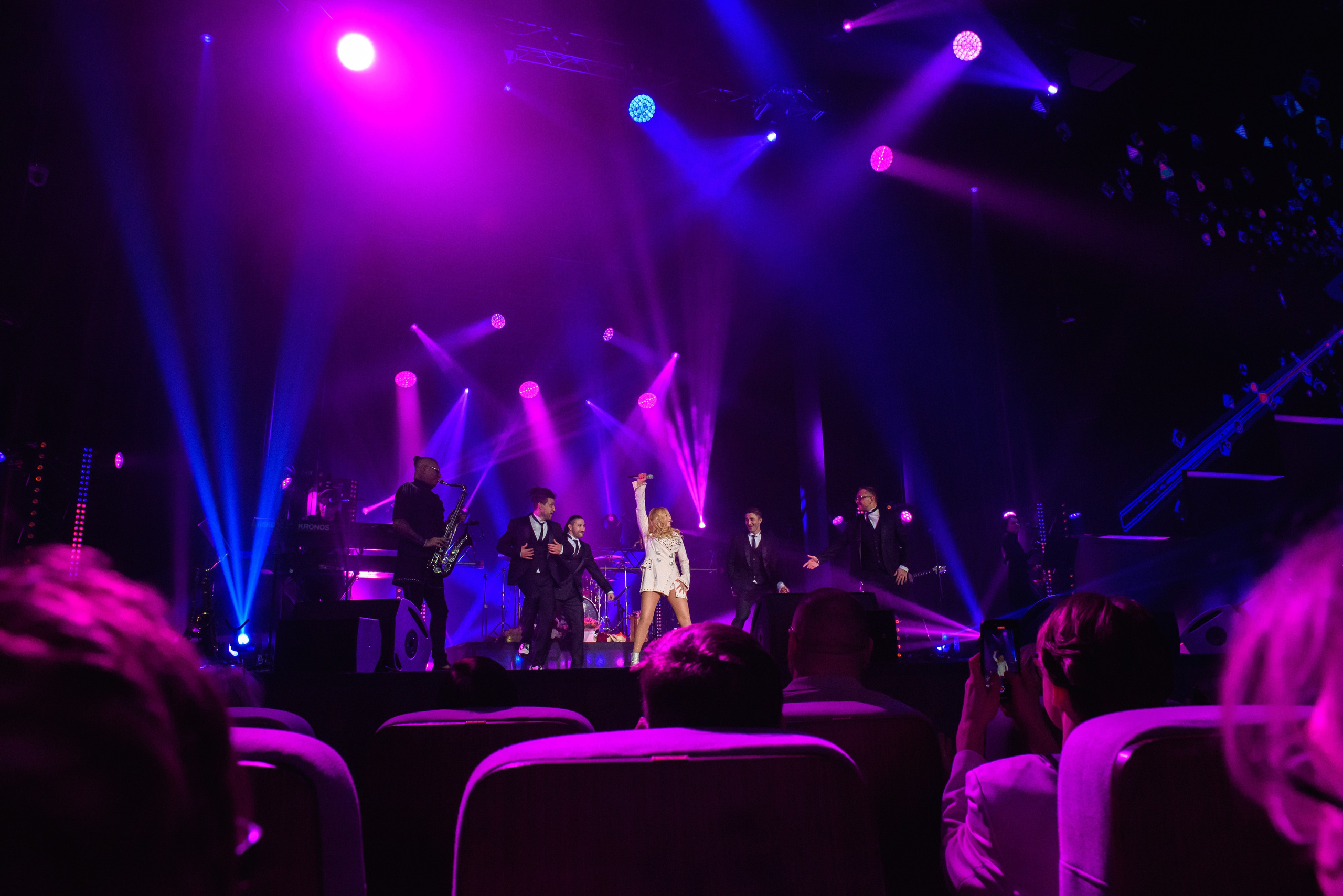 Маша Распутина — «Имена на все времена», Вегас Сити Холл. Бренд-фотограф для экспертов и блогеров в Москве Влада Горбовская