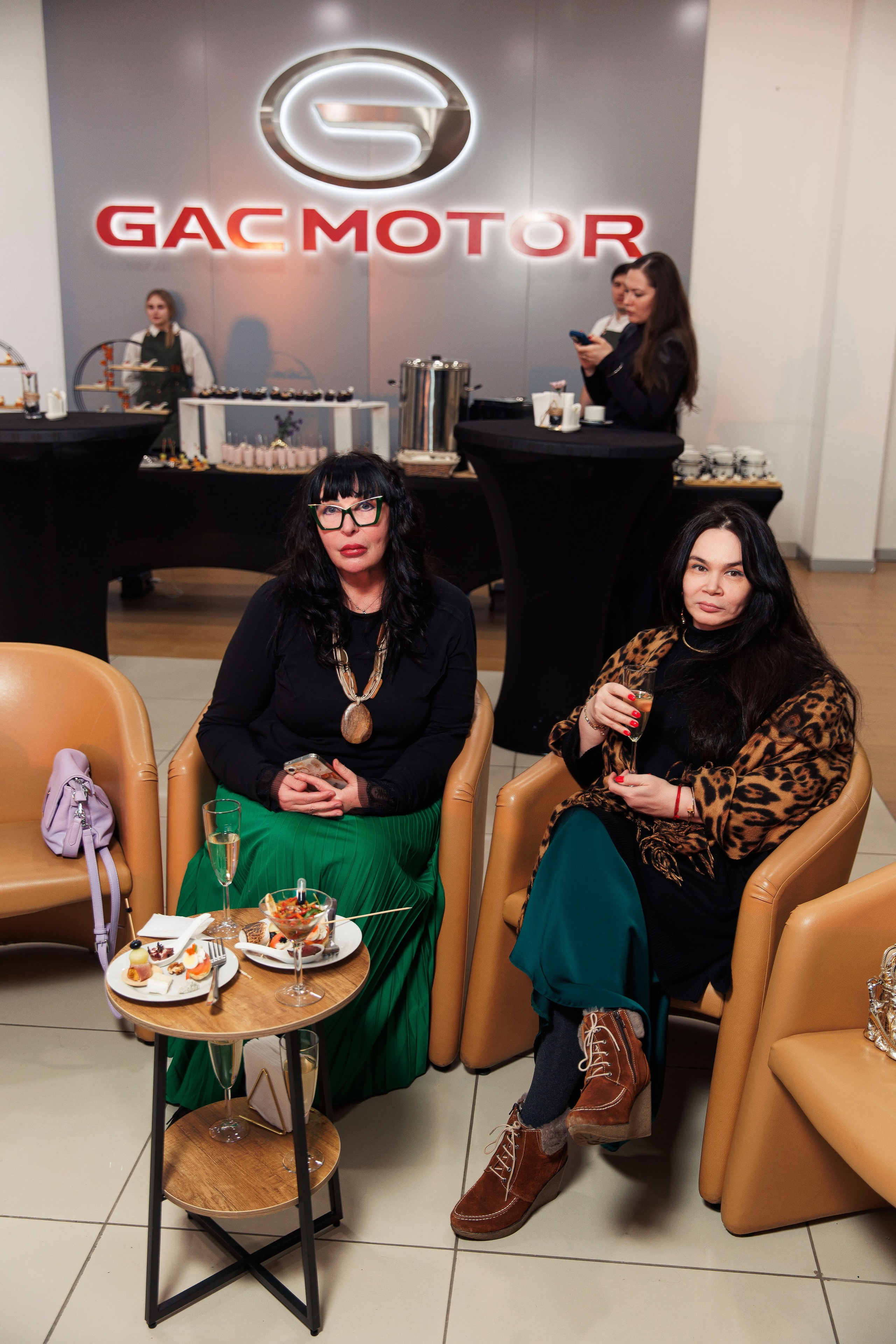 Презентация новой Toyota RAV4. Репортажный и свадебный фотограф в Уфе Павел Кожевников