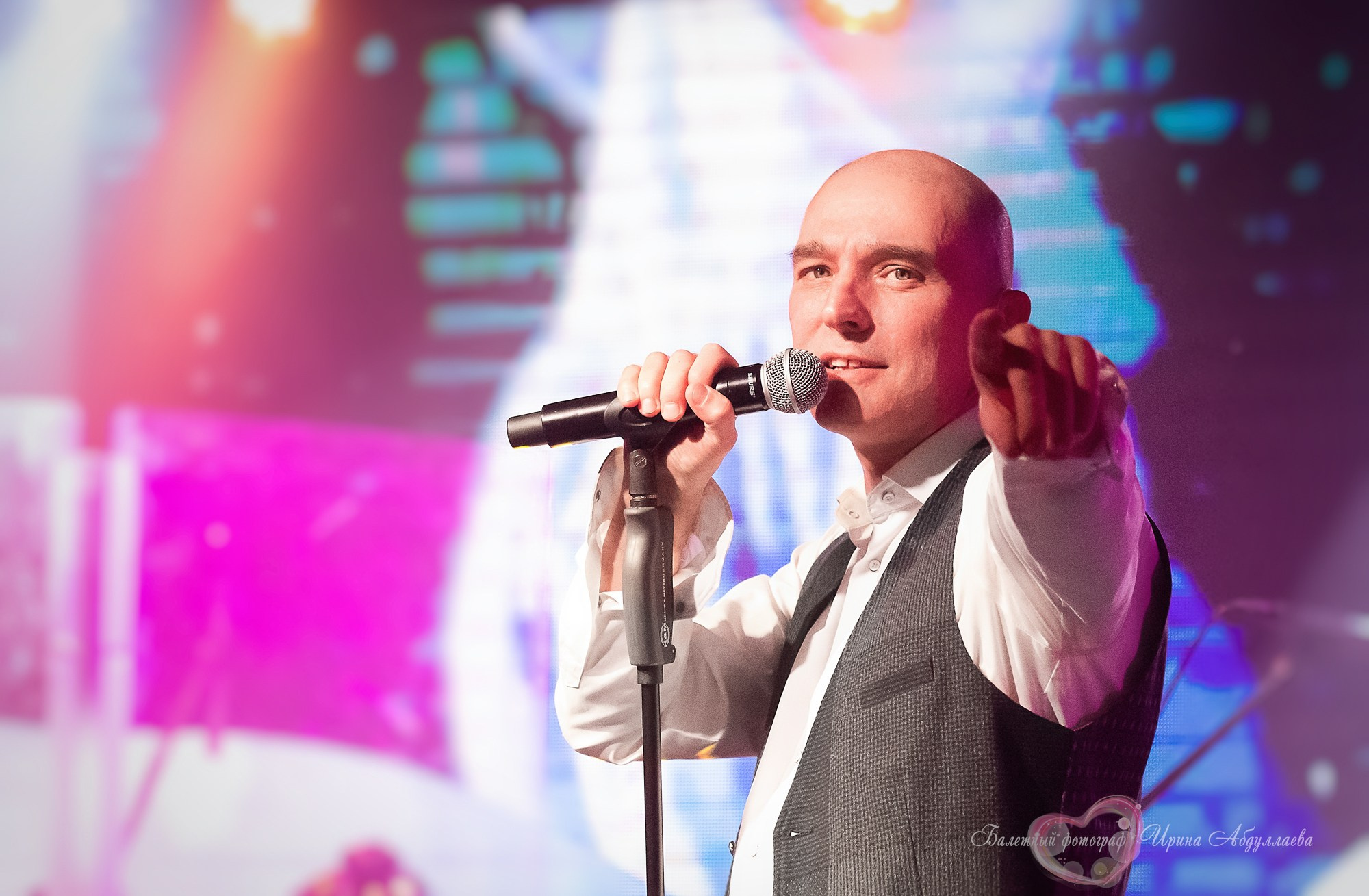 А.Державин — Magnus-Locus (съемка направлена была на поиск афиши)