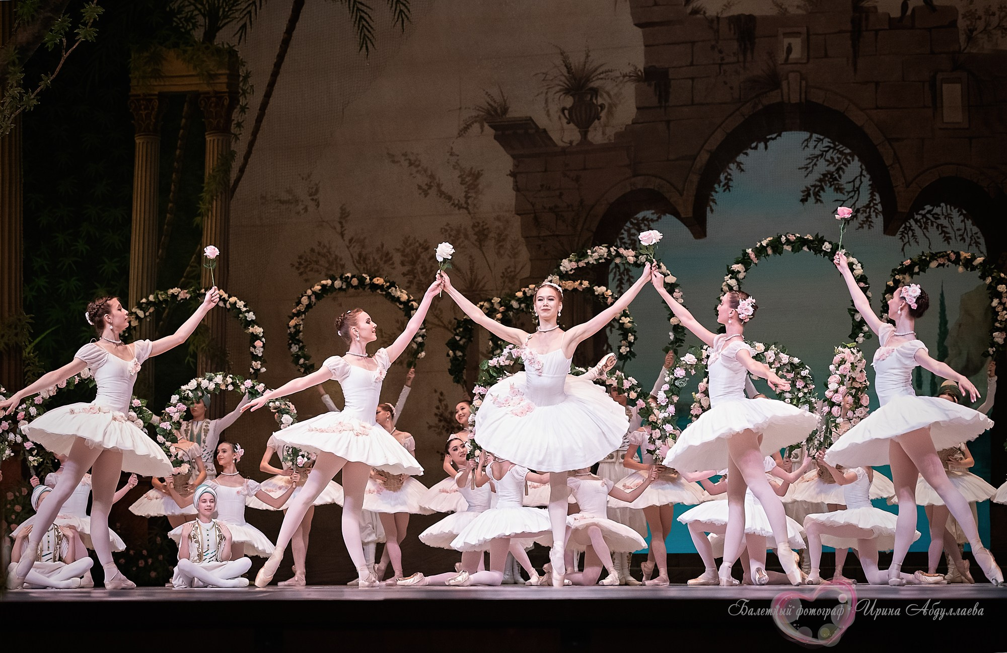 К 285-летию основанию Академии русского балета им. А.Я.Вагановой