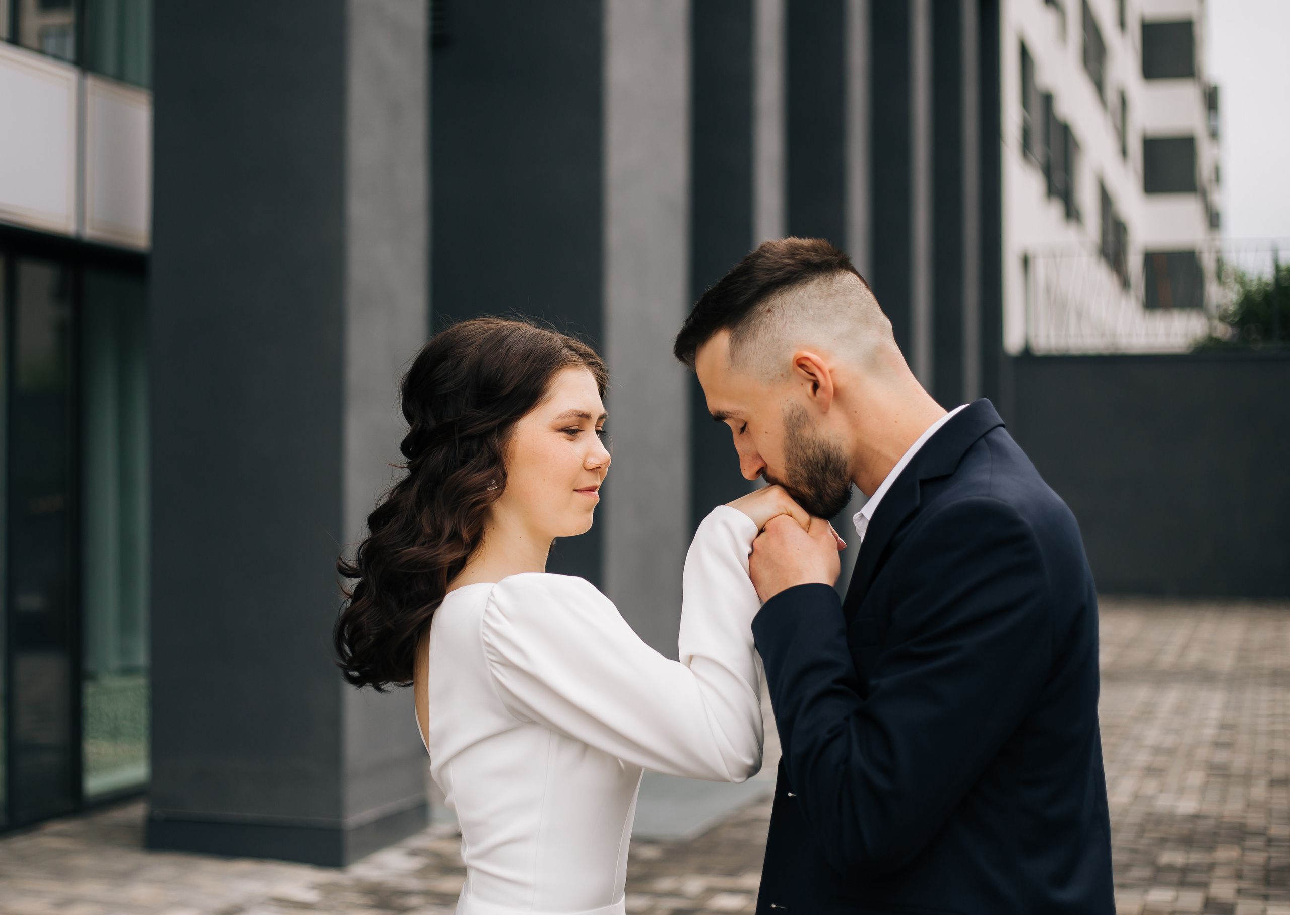 Свадебная прогулка. Новин квартал. Фотограф Мария Новоселова. Сургут