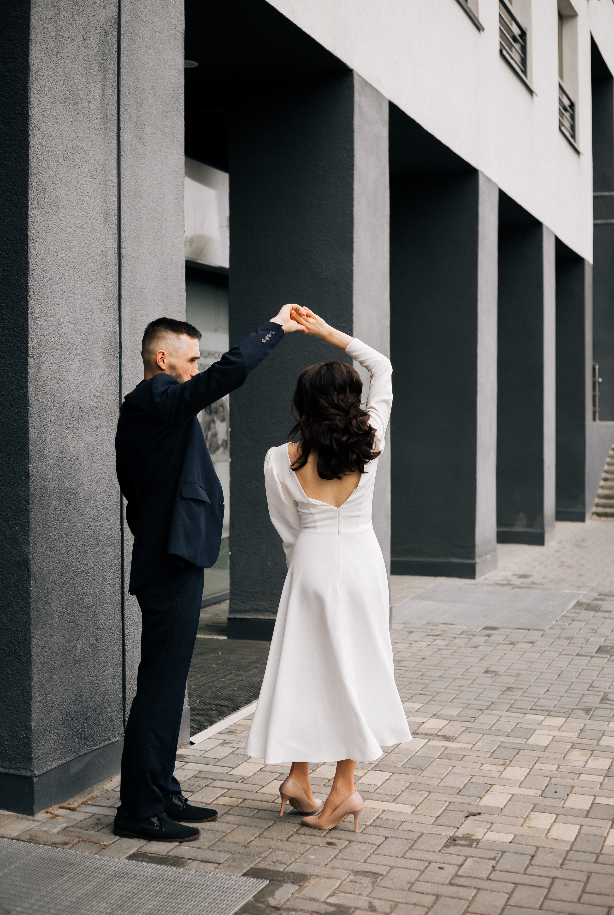 Свадебная прогулка. Новин квартал. Фотограф Мария Новоселова. Сургут