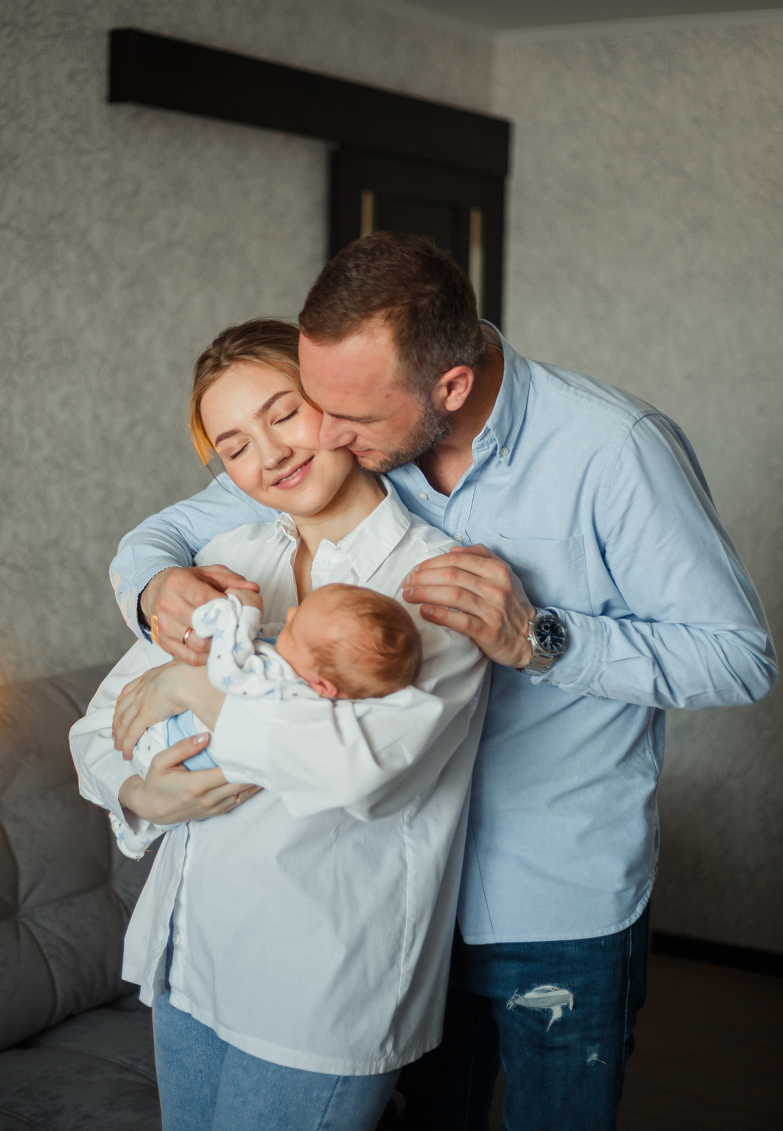 Домашняя фотосессия с малышом. Фотограф Мария Новоселова. Сургут