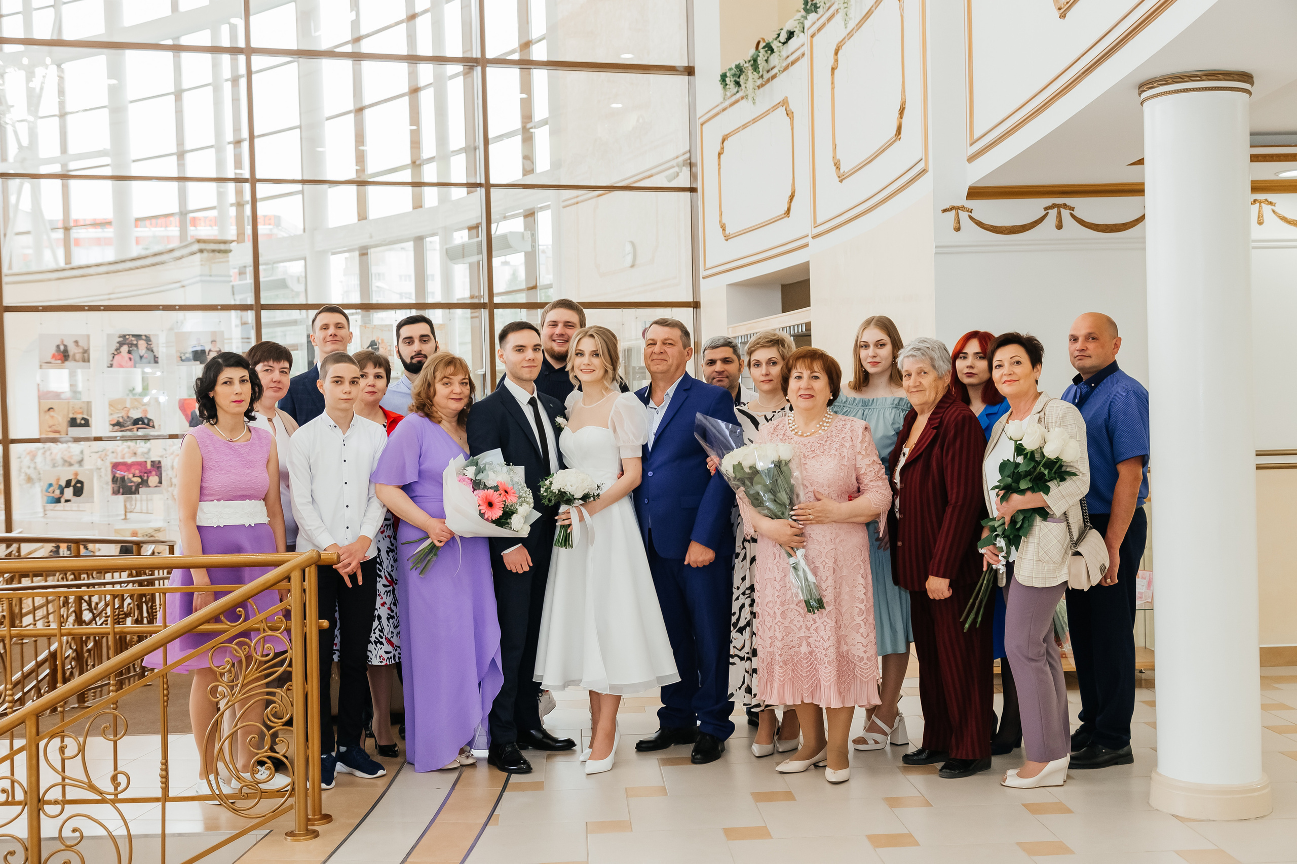 Александр и Александра. Загс и прогулка. Фотограф Мария Новоселова. Сургут