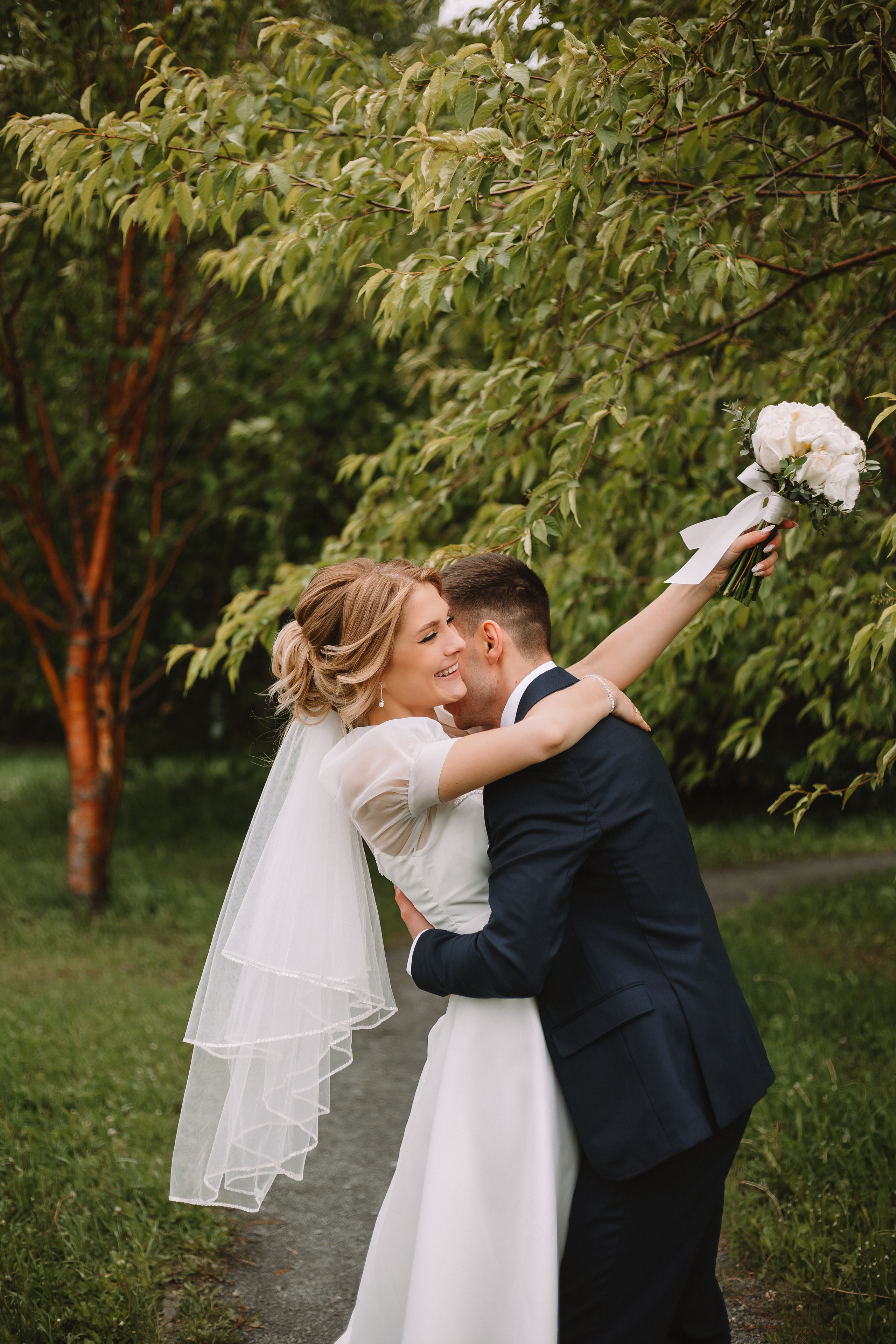 Александр и Александра. Загс и прогулка. Фотограф Мария Новоселова. Сургут