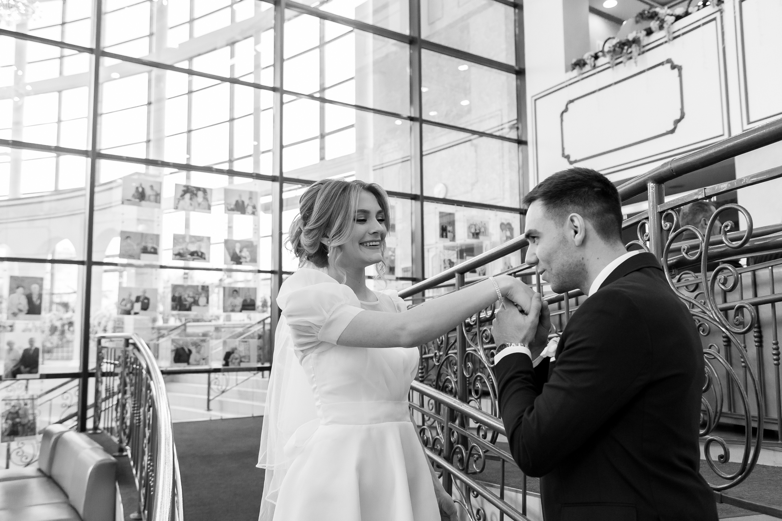 Александр и Александра. Загс и прогулка. Фотограф Мария Новоселова. Сургут