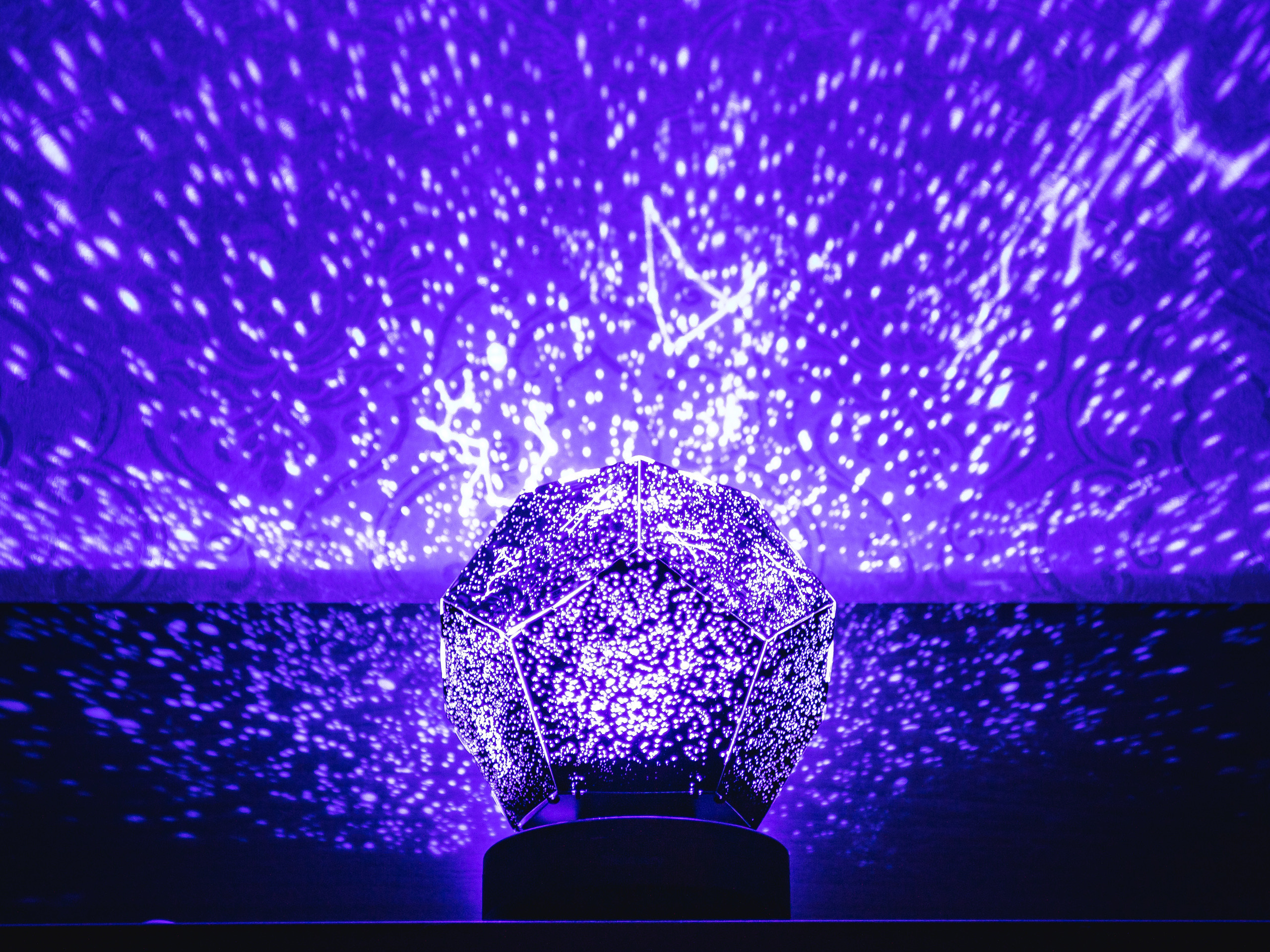 Levenhuk — фотосъемка домашнего планетария. Рекламный и предметный фотограф Марченков Антон