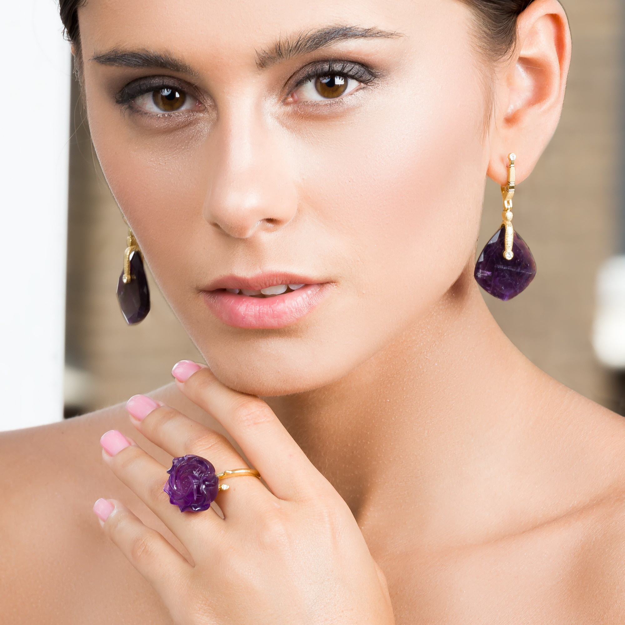 IRStudio: фотосъемка ювелирных украшений на моделях. Рекламный и предметный фотограф Марченков Антон