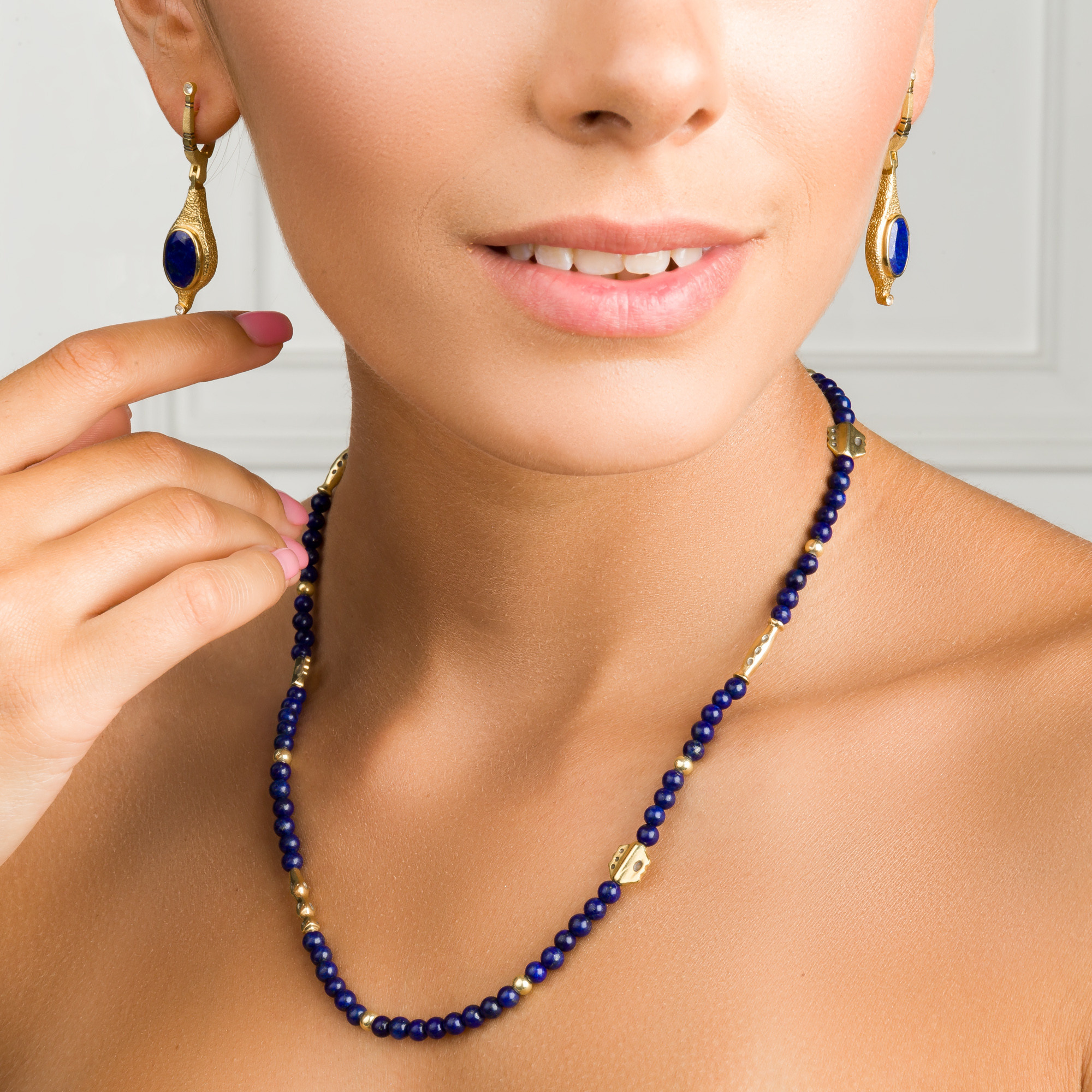 IRStudio: фотосъемка ювелирных украшений на моделях. Рекламный и предметный фотограф Марченков Антон