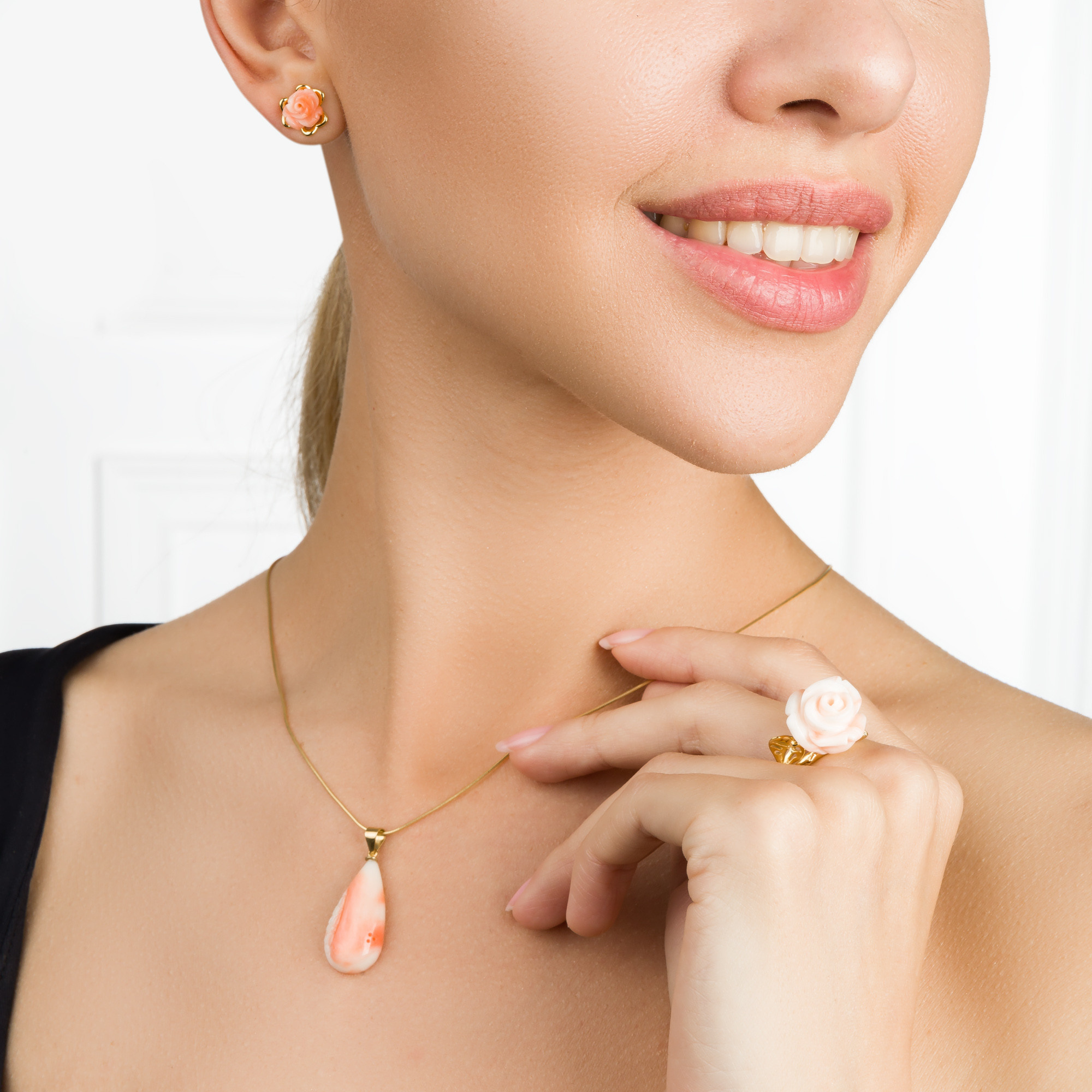 IRStudio: фотосъемка ювелирных украшений на моделях. Рекламный и предметный фотограф Марченков Антон