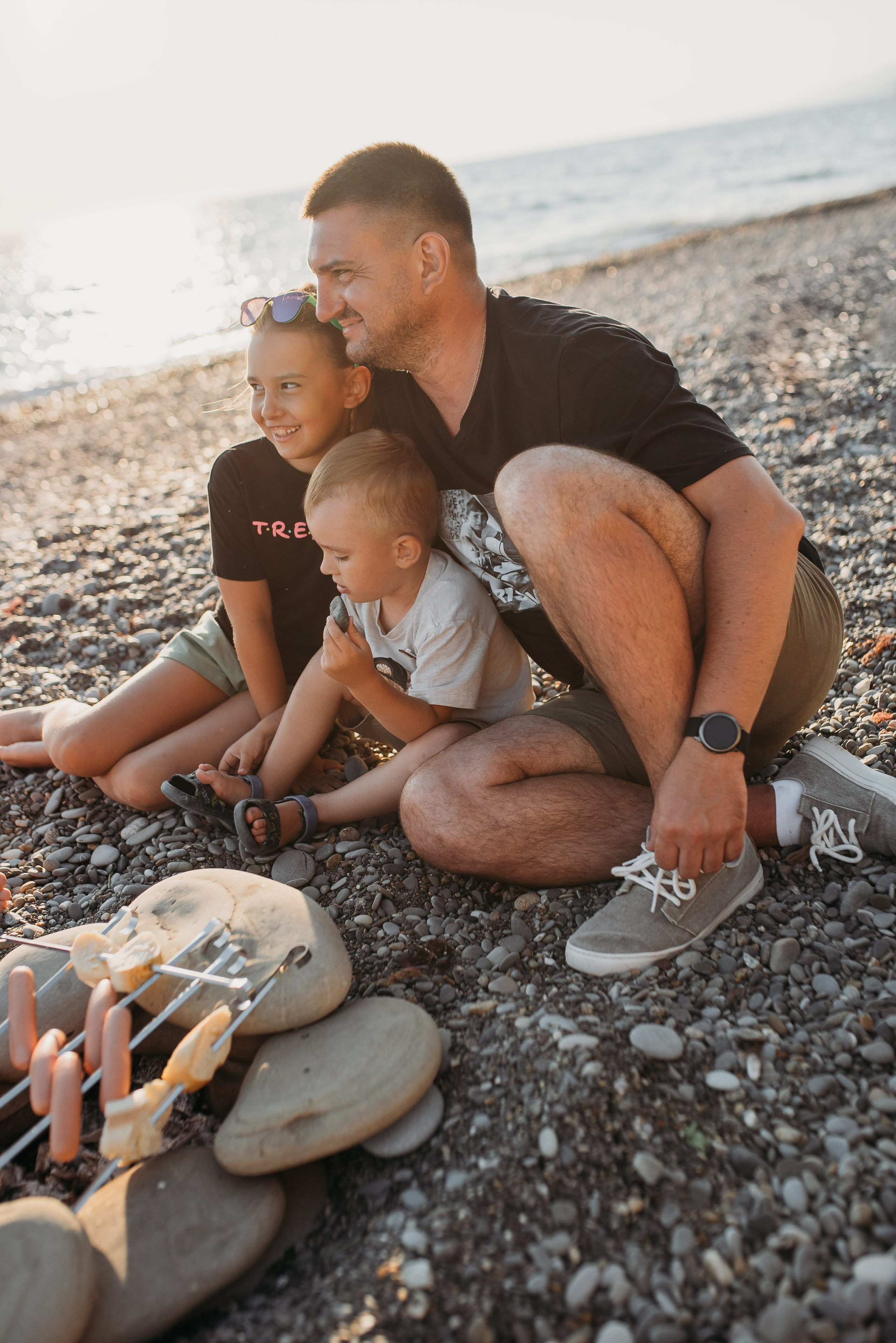 Семейная фотосессия на пляже Сочи Сириус Лазаревская. Фотограф в Сочи — Маргарита Поганова