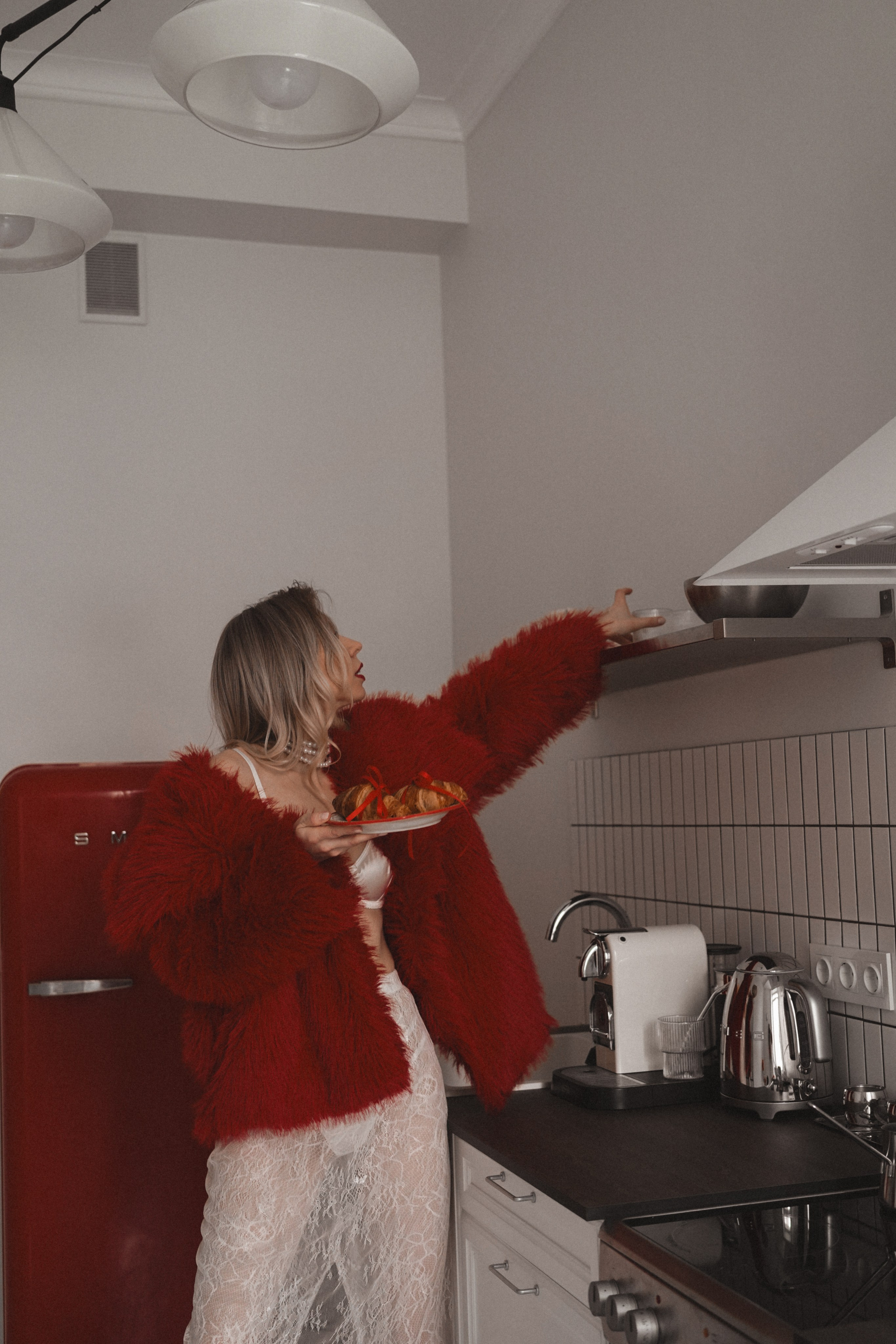 Индивидуальная фотосессия в студии. Фото и видео съемка