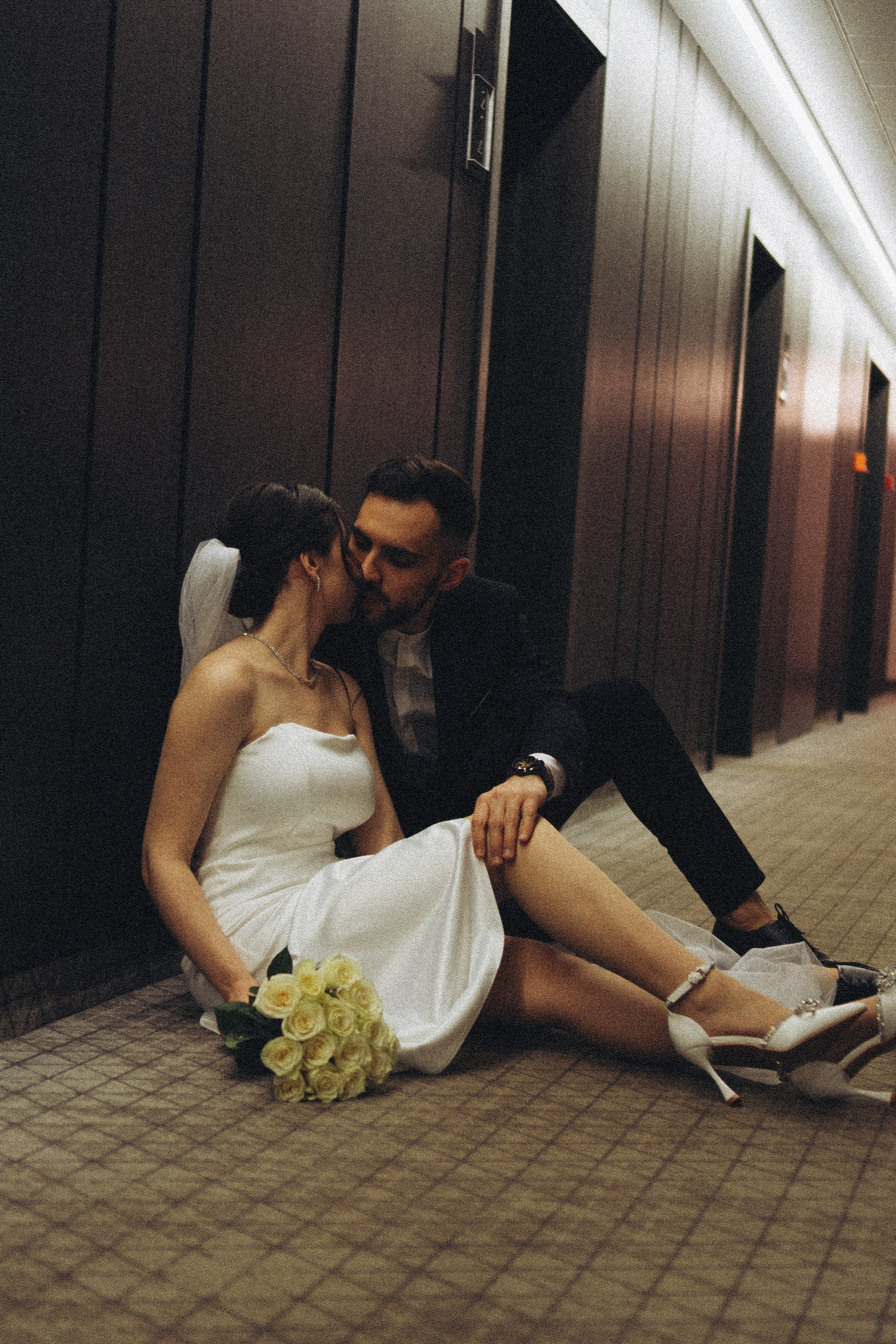 СВАДЕБНАЯ СЬЕМКА СБОРОВ ЖЕНИХА И НЕВЕСТЫ В ОТЕЛЕ И ТАКЖЕ ФОТОСЕССИИЯ В ОТЕЛЕЕ МЕГАПОЛИС БРЯНСК. Профессиональный фотограф, Санкт-Петербург — Виктория Богомолова