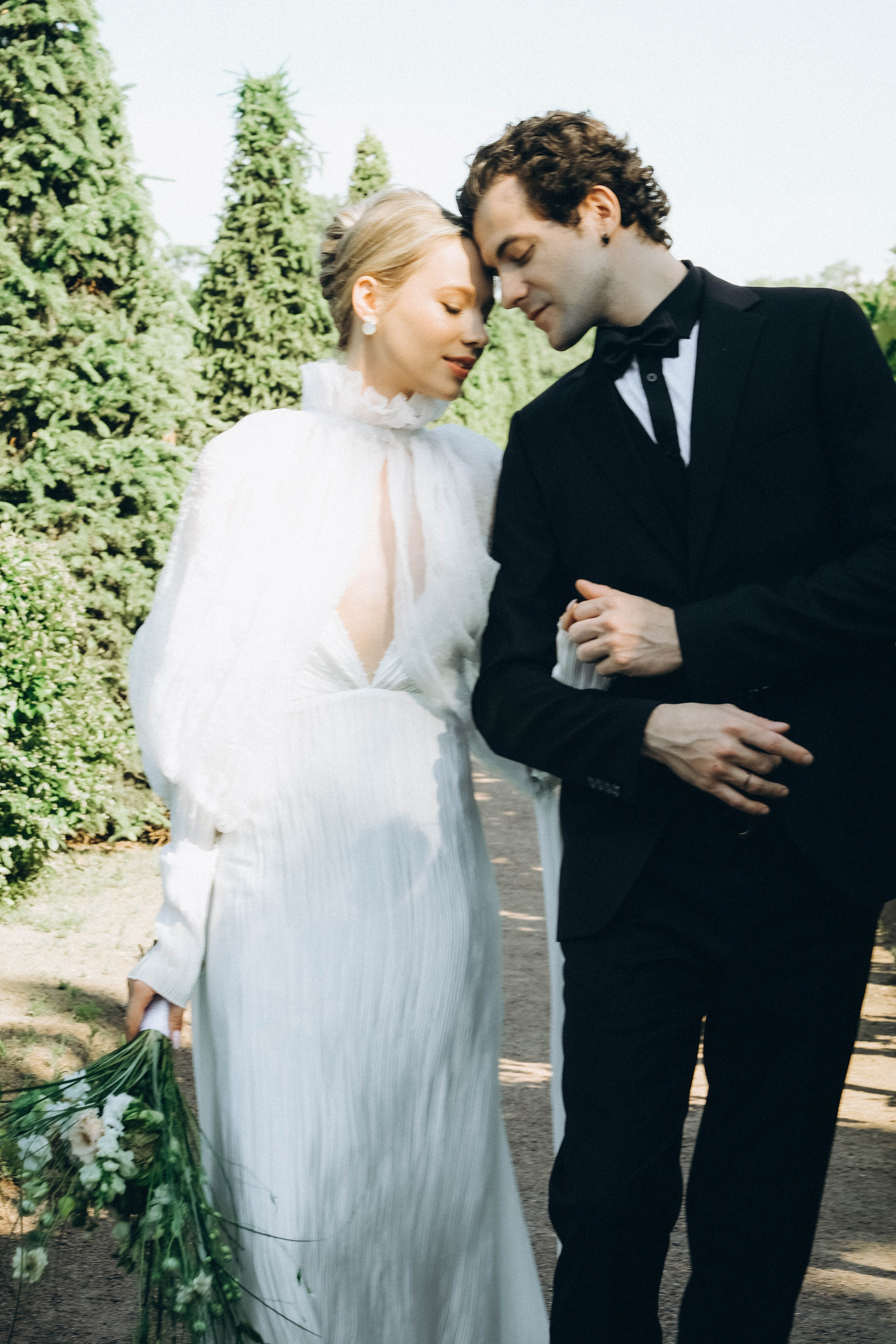 СВАДЕБНАЯ СЬЕМКА В ПАРКЕ ОРАНИЕНБАУМ. Профессиональный фотограф, Санкт-Петербург — Виктория Богомолова