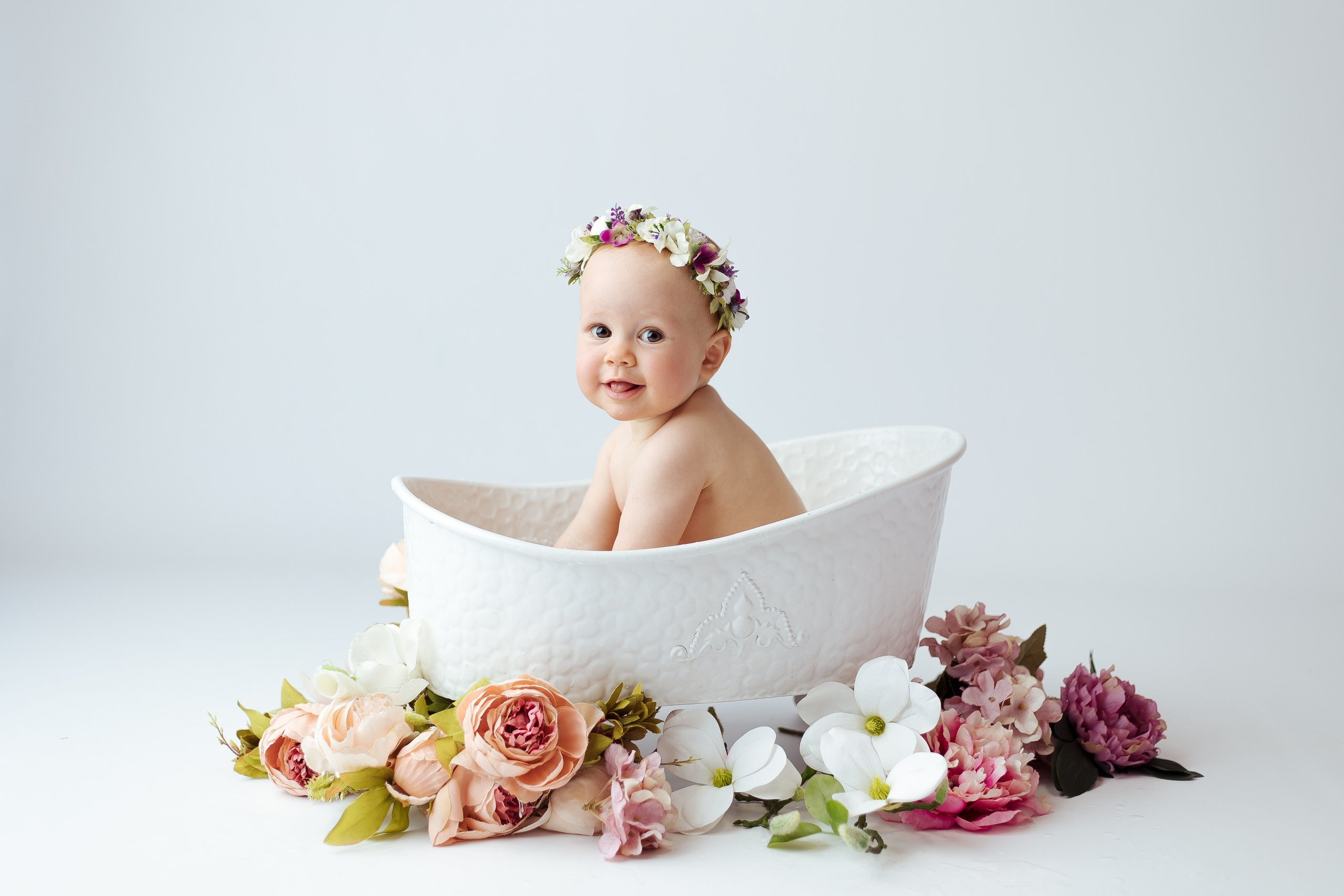 Ванночки. Фотограф беременности, новорожденных Москва. годики под ключ