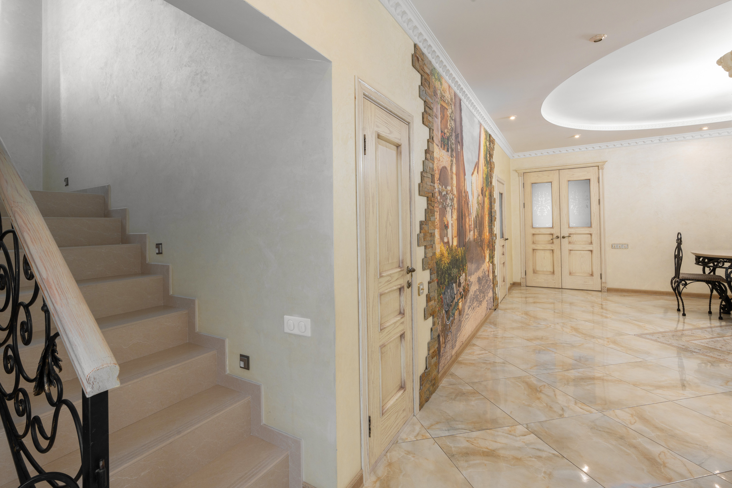 Интерьерная съемка коттеджа на продажу