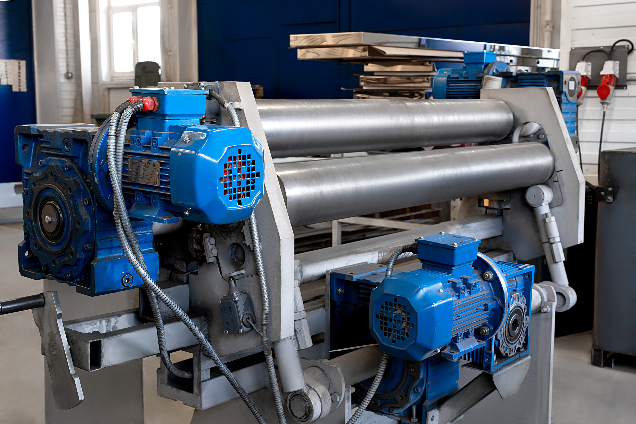 Фотографии завода ИПК «Спектр» (Инжиниринговая производственная компания)