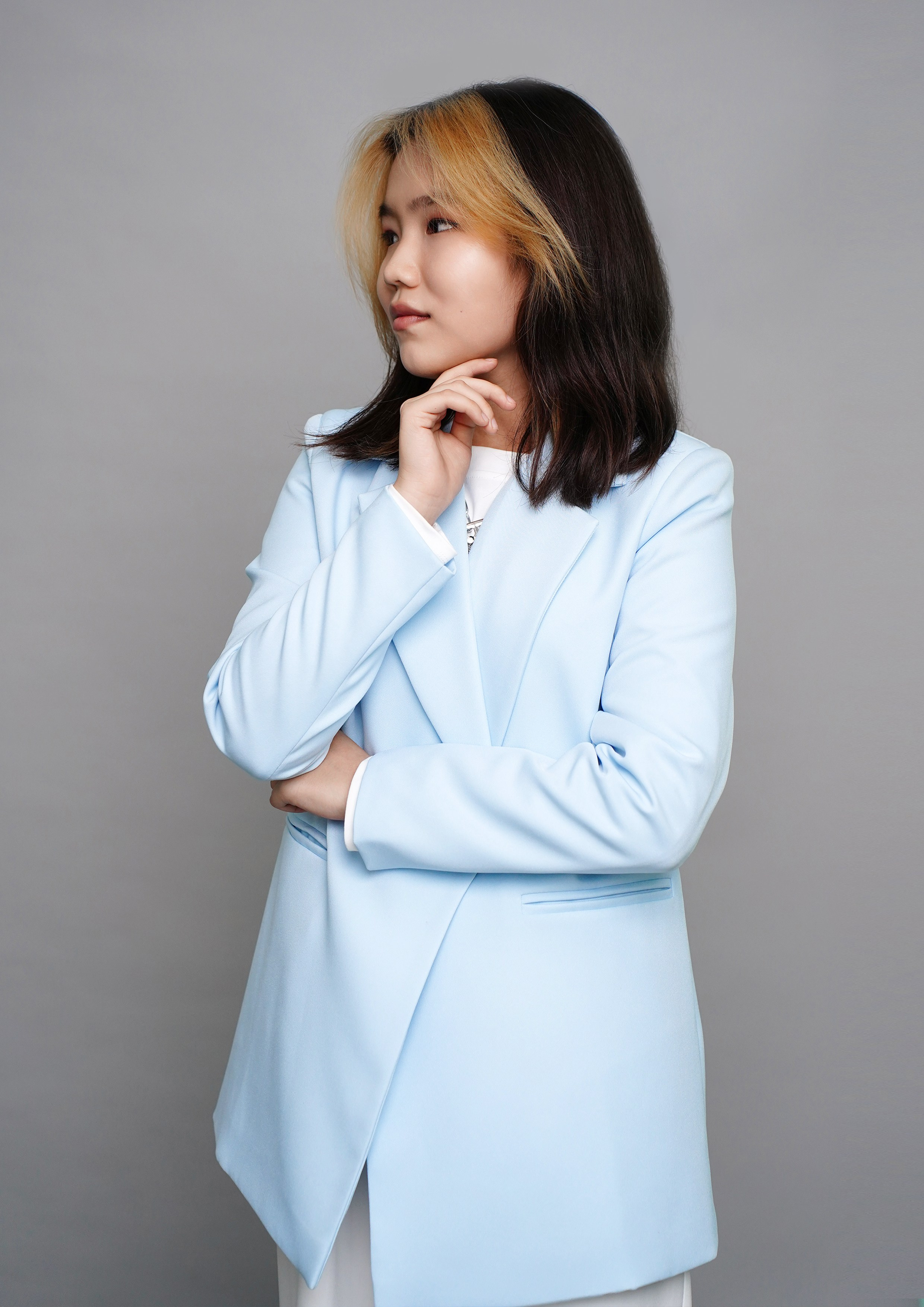 Образы. MEMENTO.Выпускные альбомы, школьные, юбилейные и другие книги. Ростов-на-Дону